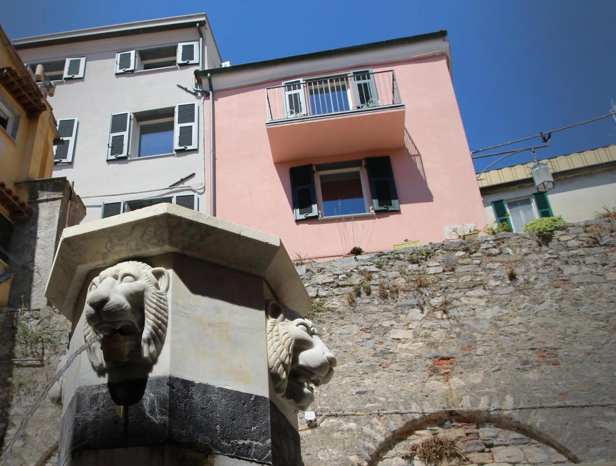Colonna 24 Luxury Room in Portovenere near 5 Terre