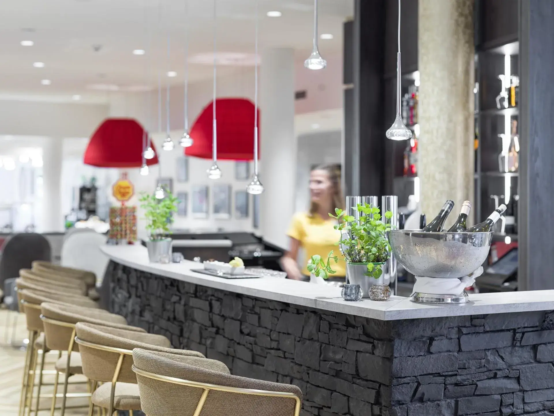 Lounge or bar in Holiday Inn - the niu, Franz Vienna by IHG Lounge or bar in Holiday Inn - the niu, Franz Vienna by IHG