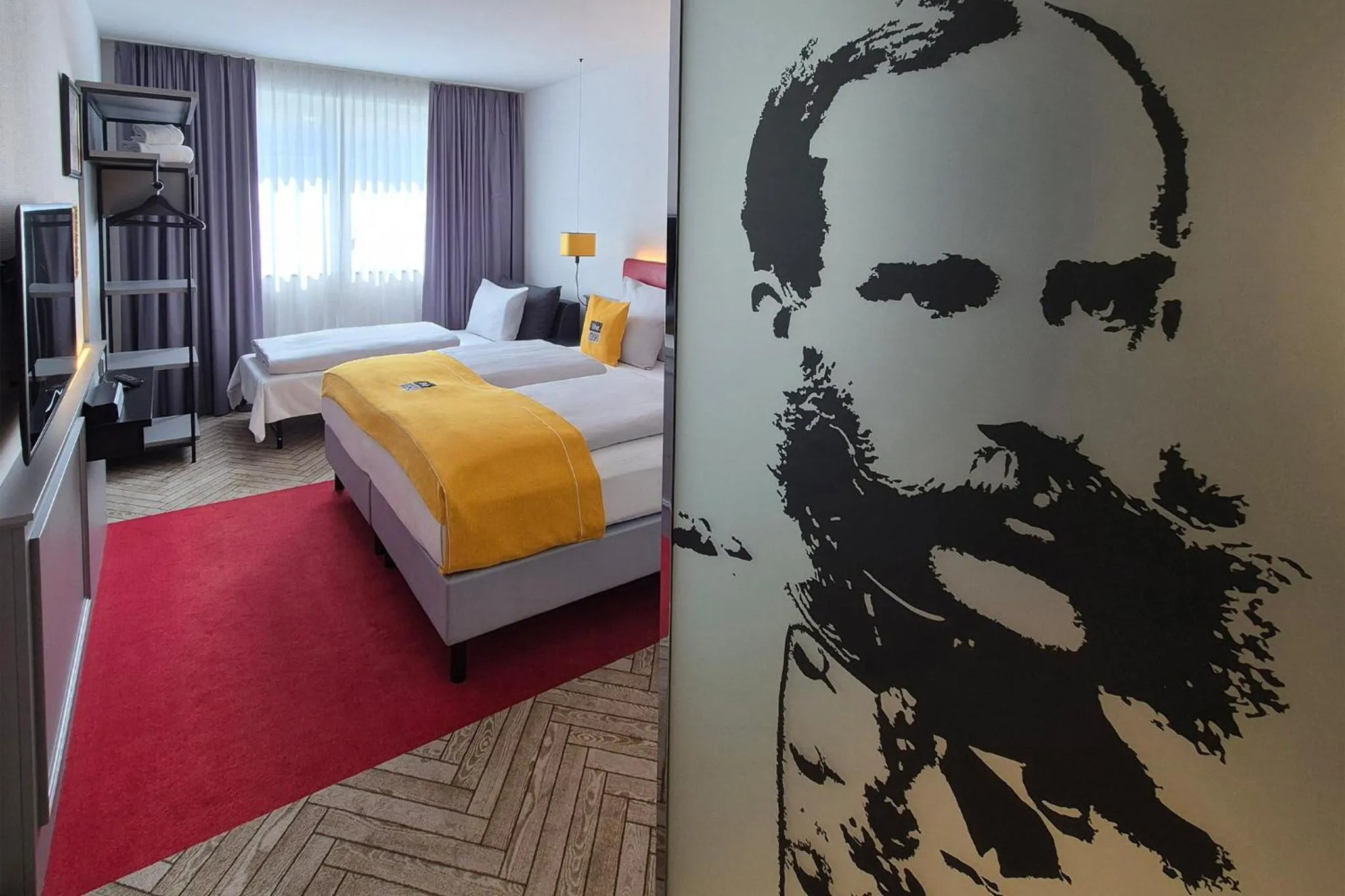 Photo of the whole room, Bed in Holiday Inn - the niu, Franz Vienna by IHG