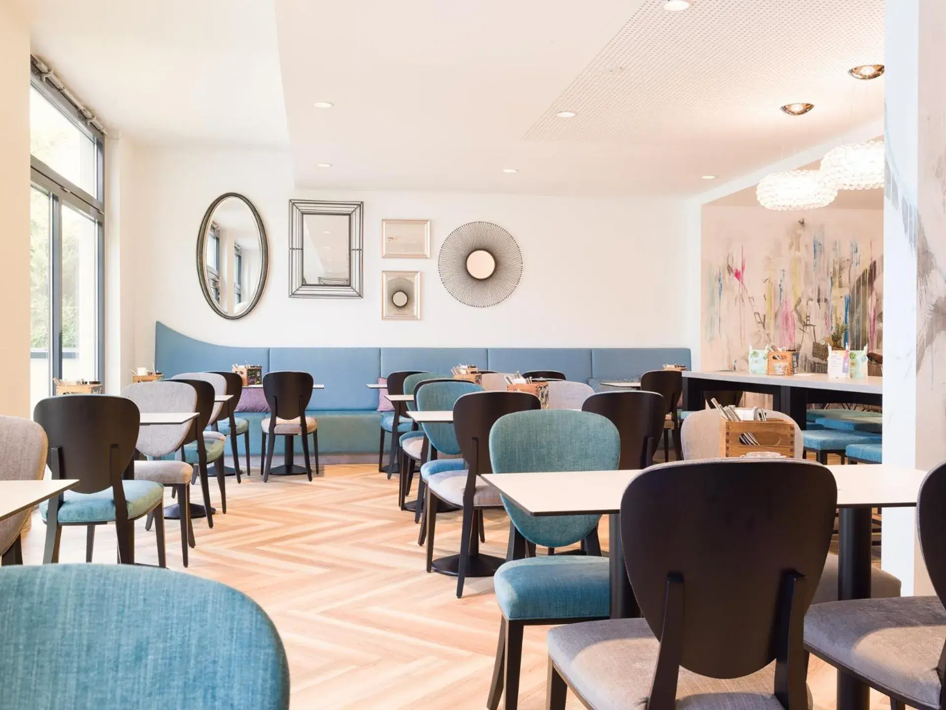 Restaurant/places to eat in Holiday Inn - the niu, Franz Vienna by IHG Restaurant/places to eat in Holiday Inn - the niu, Franz Vienna by IHG