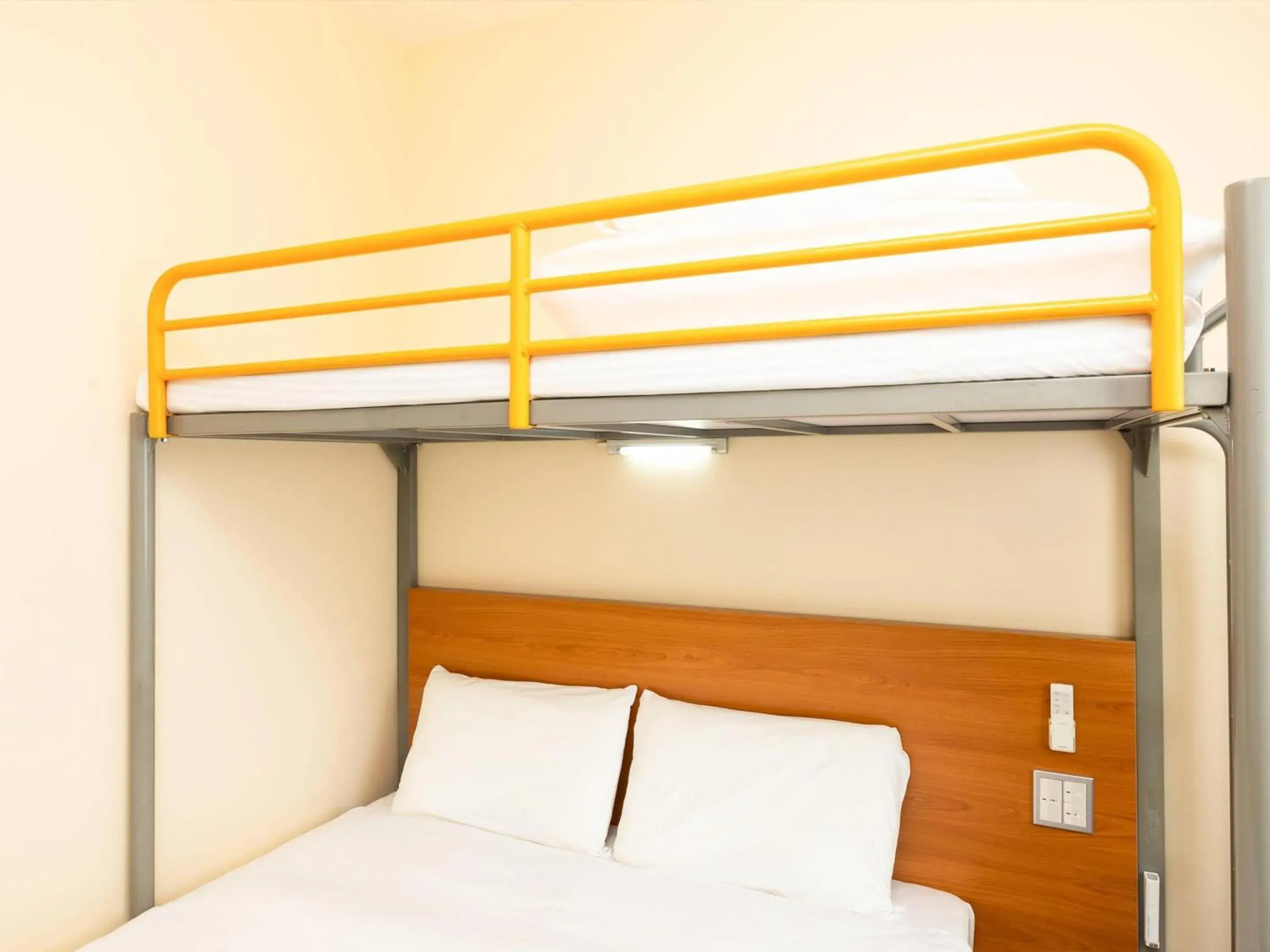 Bedroom, Bed in Comfort Inn Kurashiki Mizushima Bedroom, Bed in Comfort Inn Kurashiki Mizushima