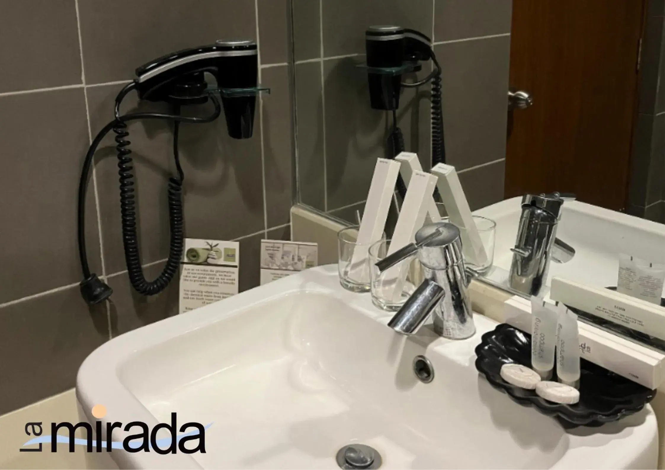 Studio in La Mirada Hotel Studio in La Mirada Hotel