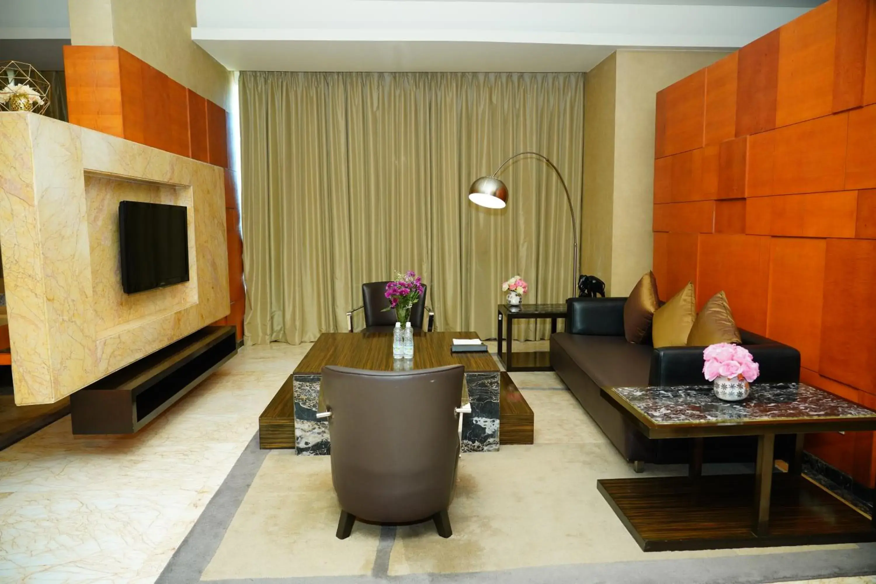 Suite in Gokulam Grand Hotel & Spa Bangalore Suite in Gokulam Grand Hotel & Spa Bangalore
