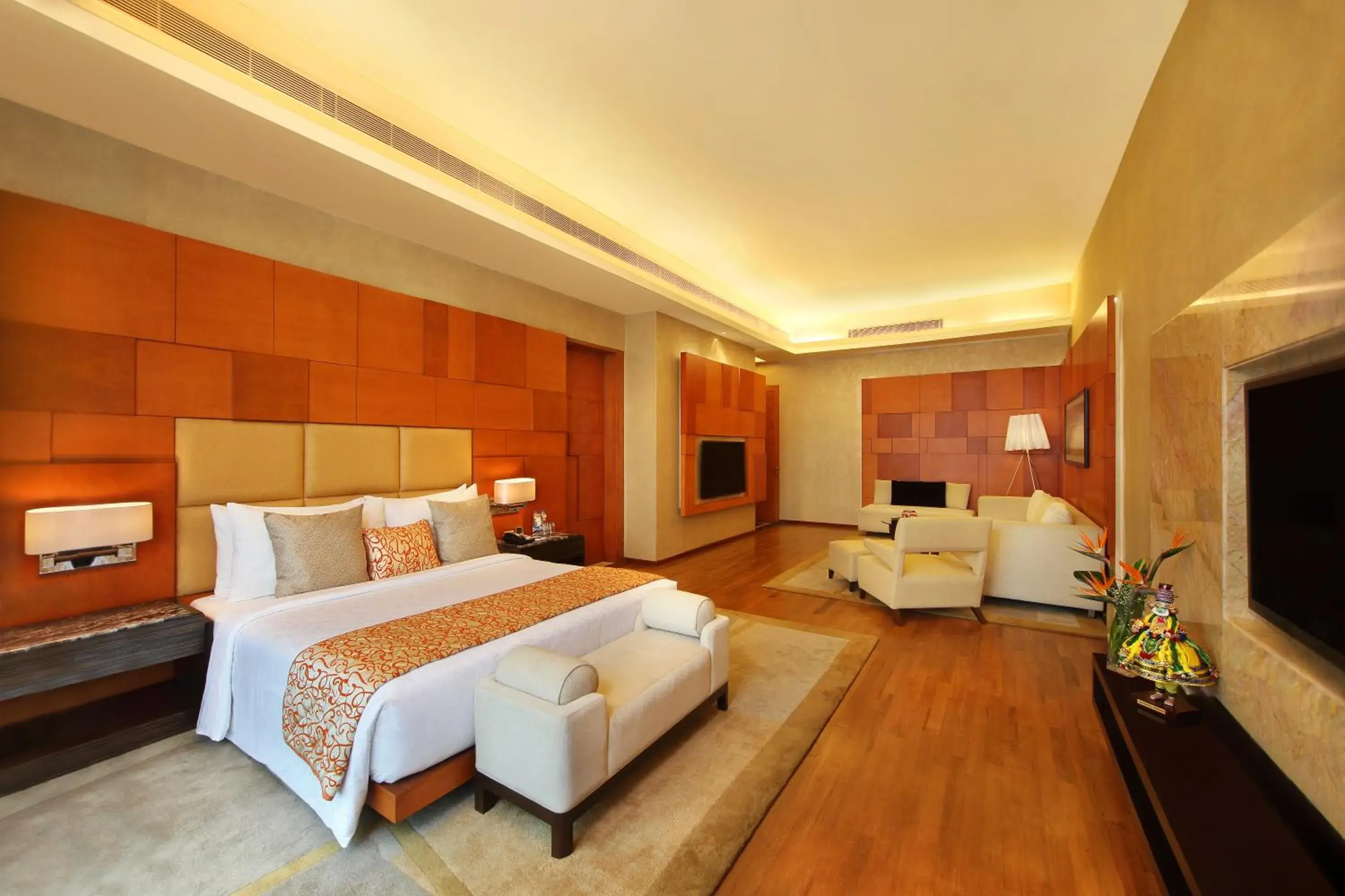 Living room, Bed in Gokulam Grand Hotel & Spa Bangalore Living room, Bed in Gokulam Grand Hotel & Spa Bangalore