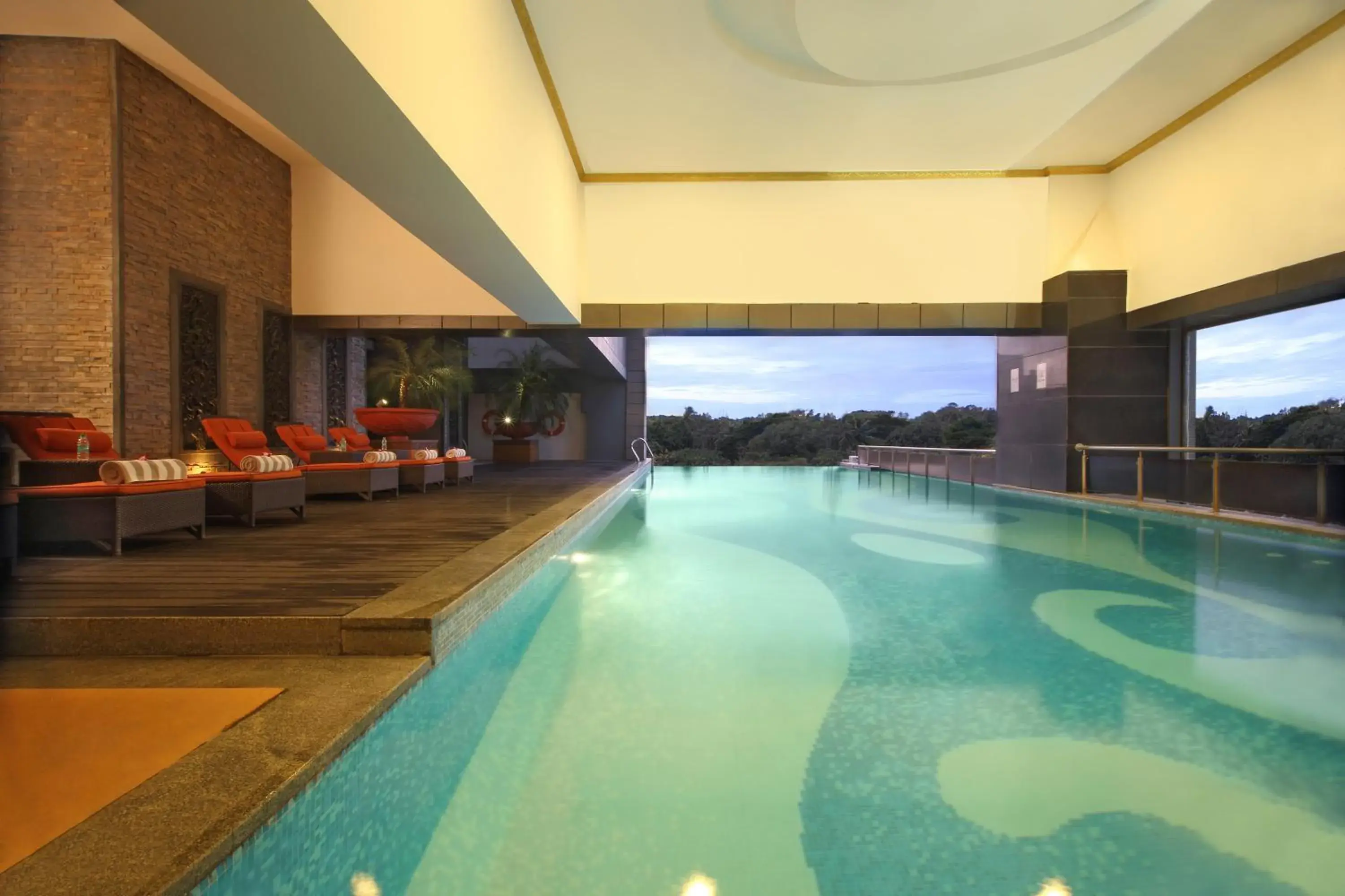 Swimming pool in Gokulam Grand Hotel & Spa Bangalore Swimming pool in Gokulam Grand Hotel & Spa Bangalore