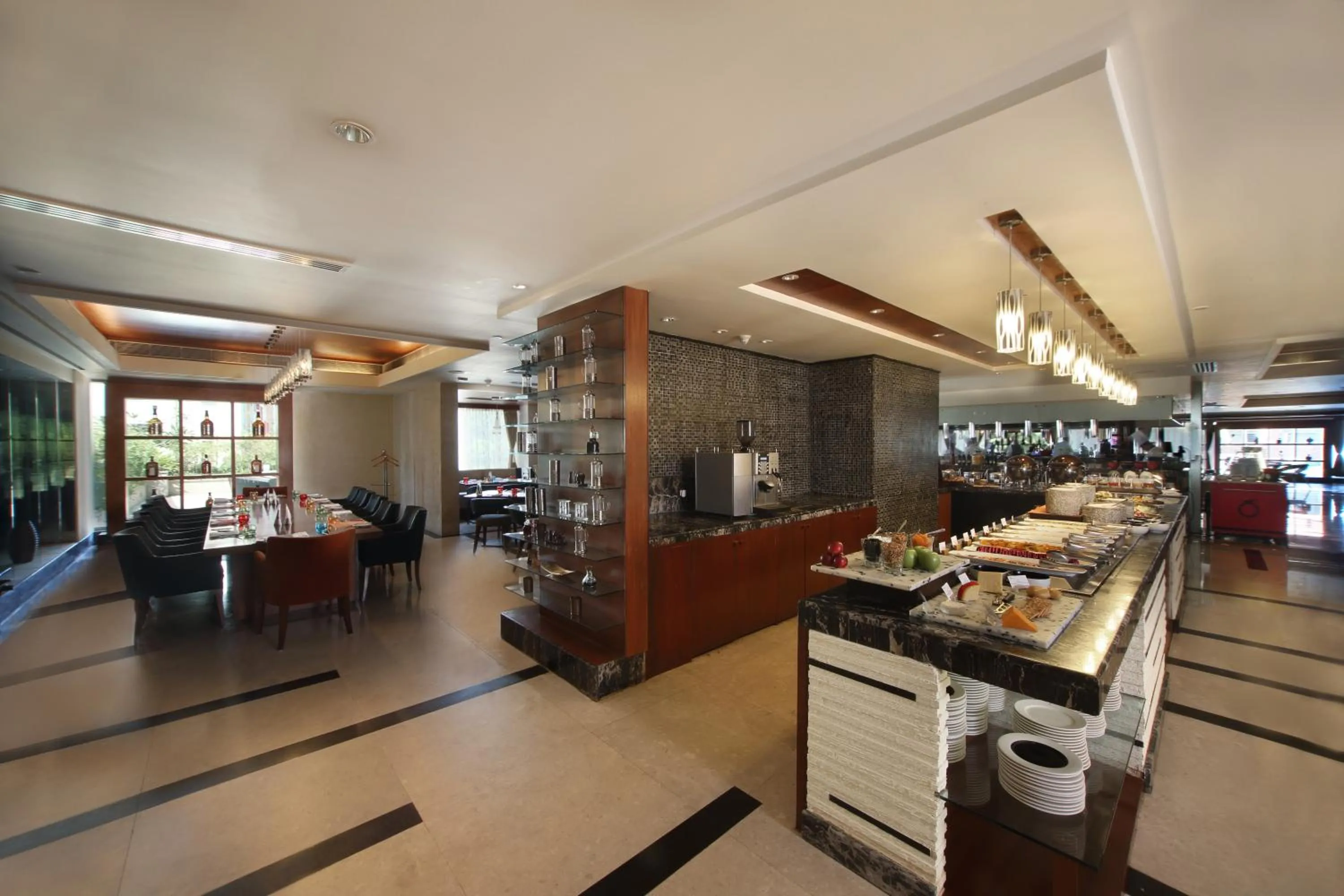 Restaurant/places to eat in Gokulam Grand Hotel & Spa Bangalore