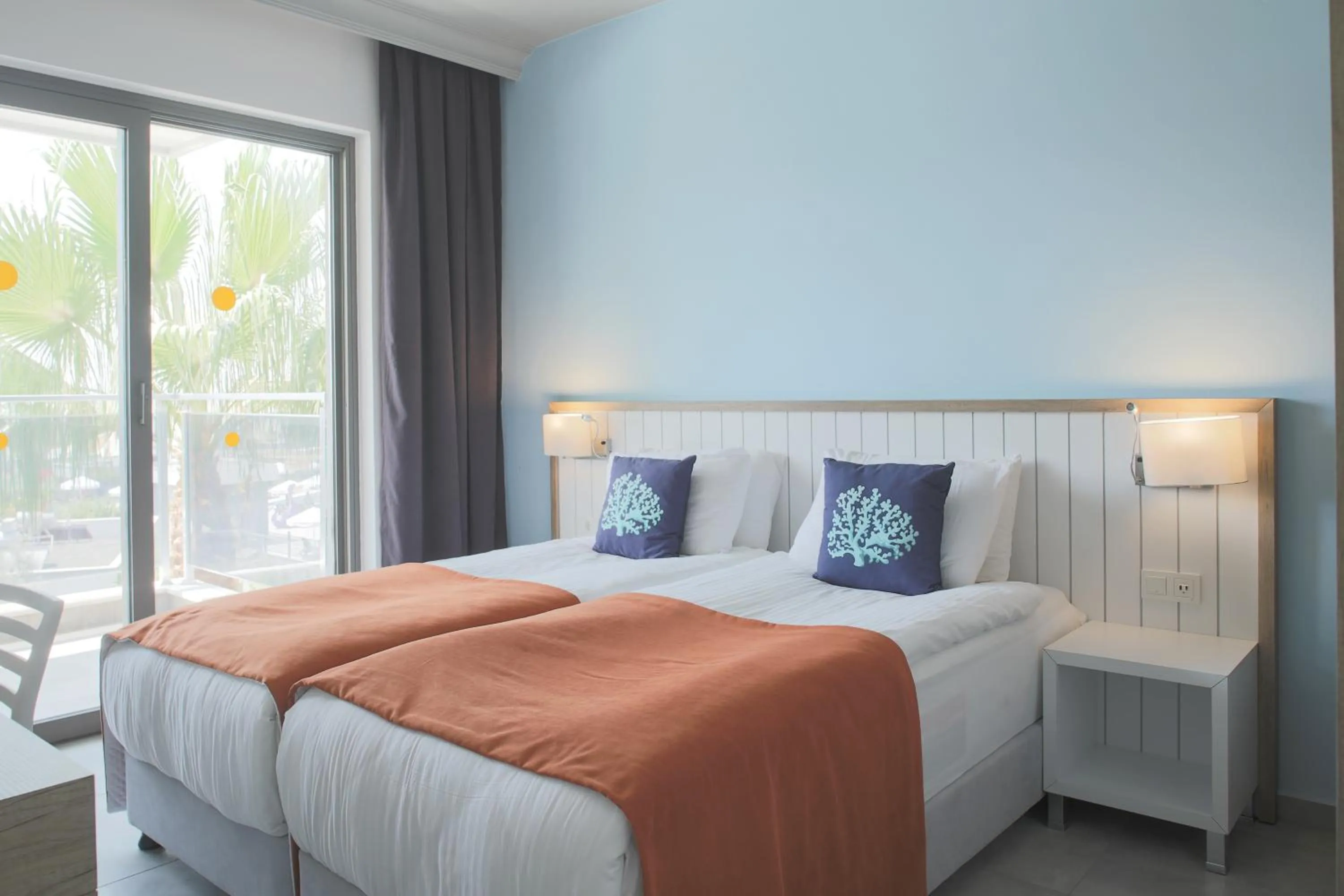 Bed in Green Garden Resort & Spa Hotel