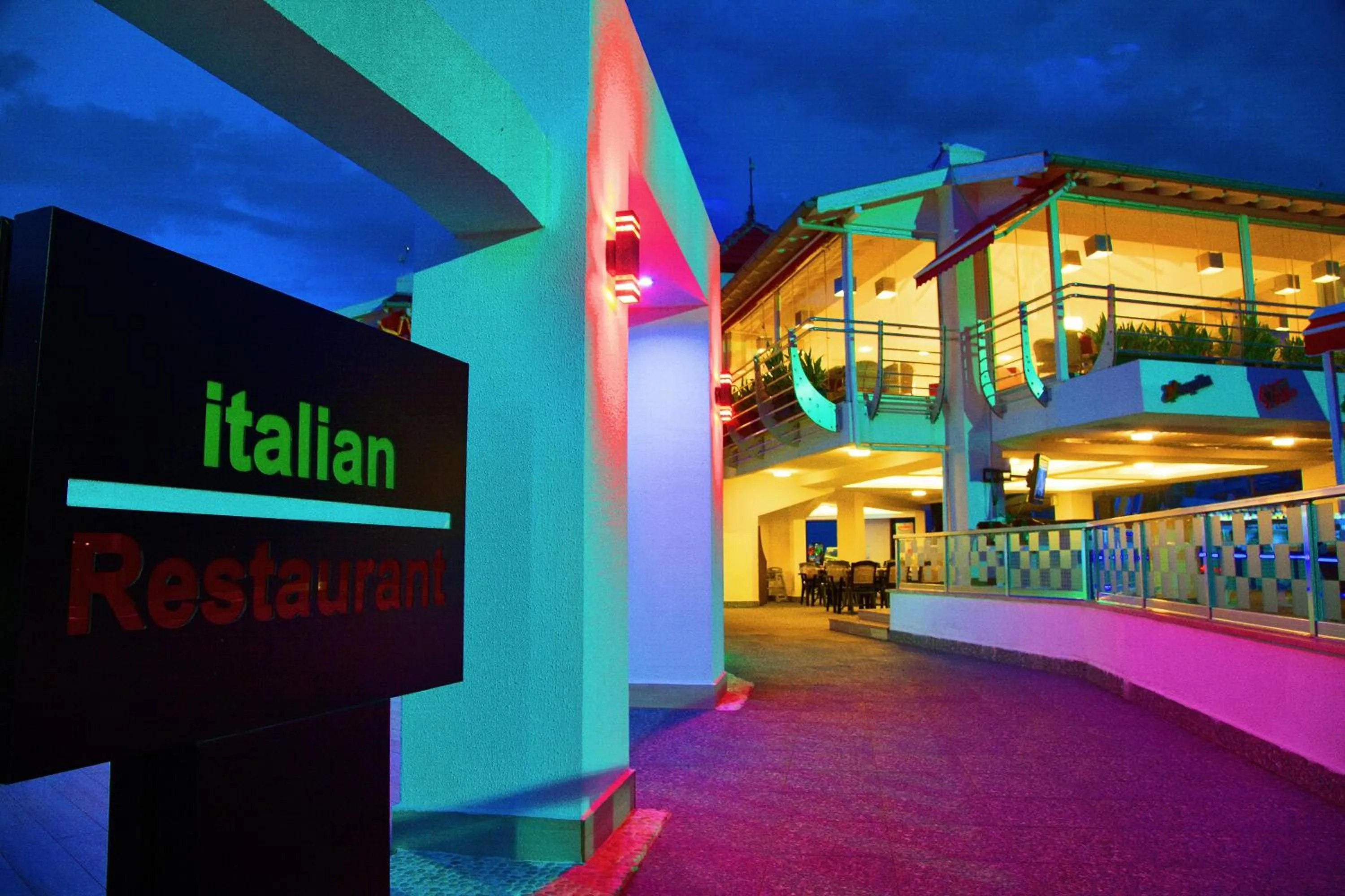 Restaurant/places to eat in Green Garden Resort & Spa Hotel