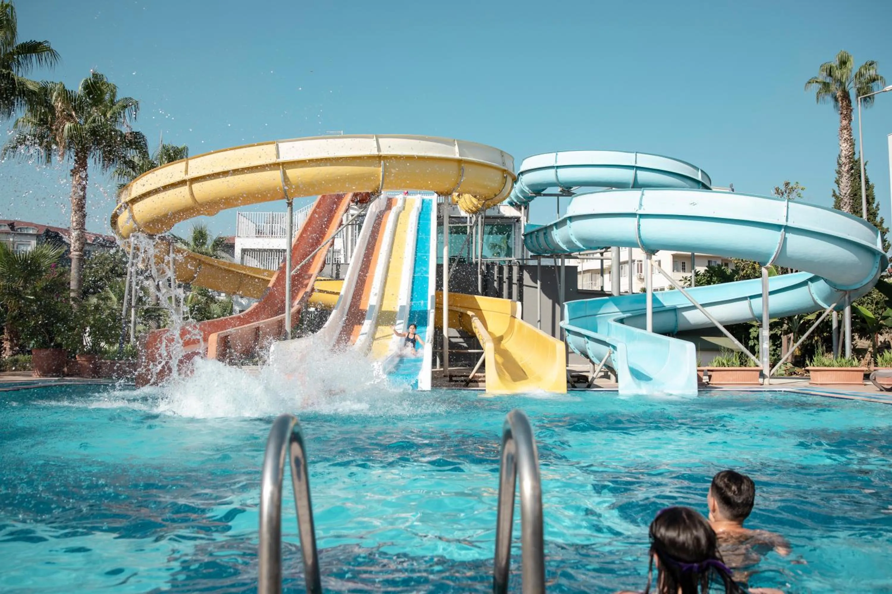 Area and facilities in Green Garden Resort & Spa Hotel