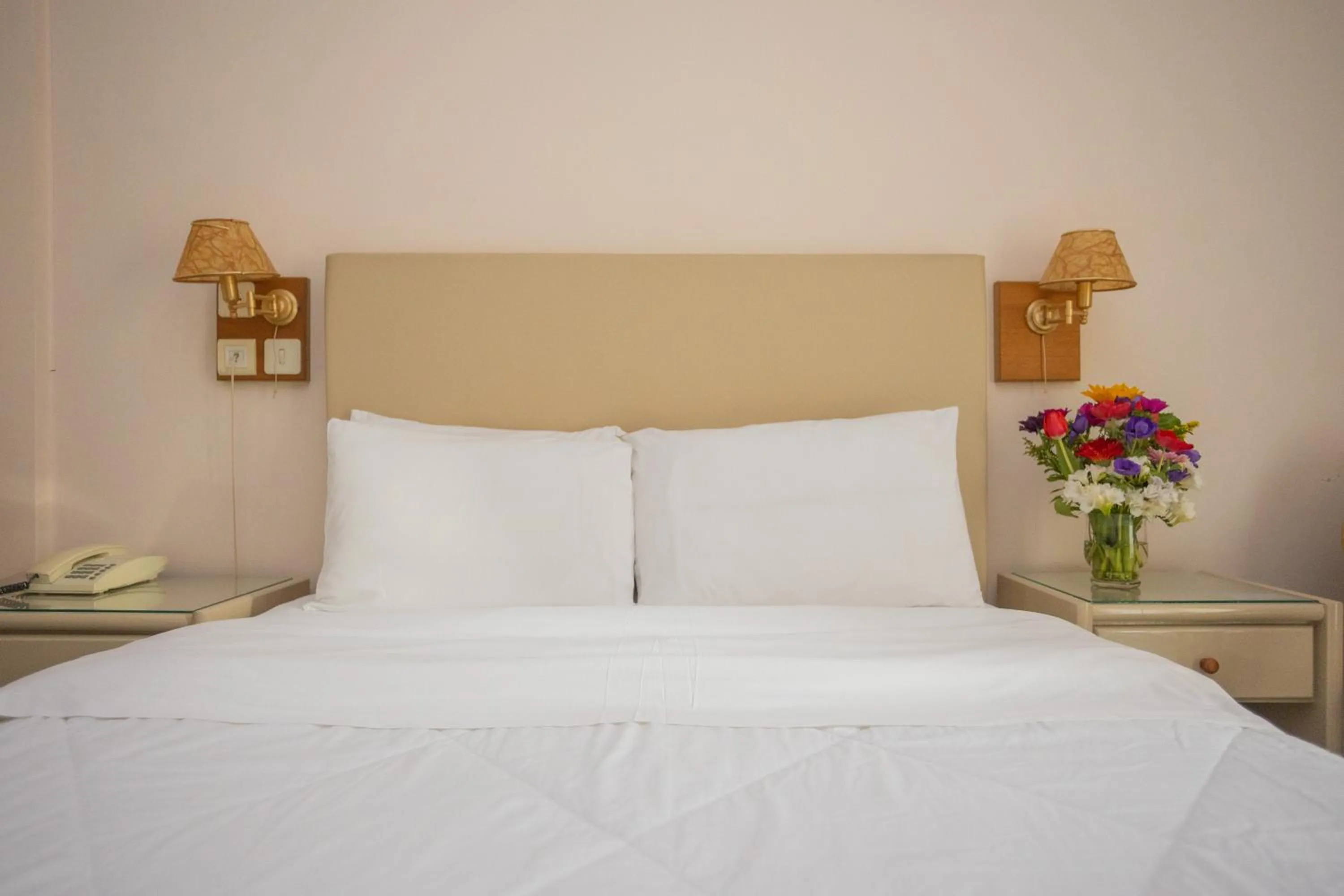 Bed in Hotel Aspassia