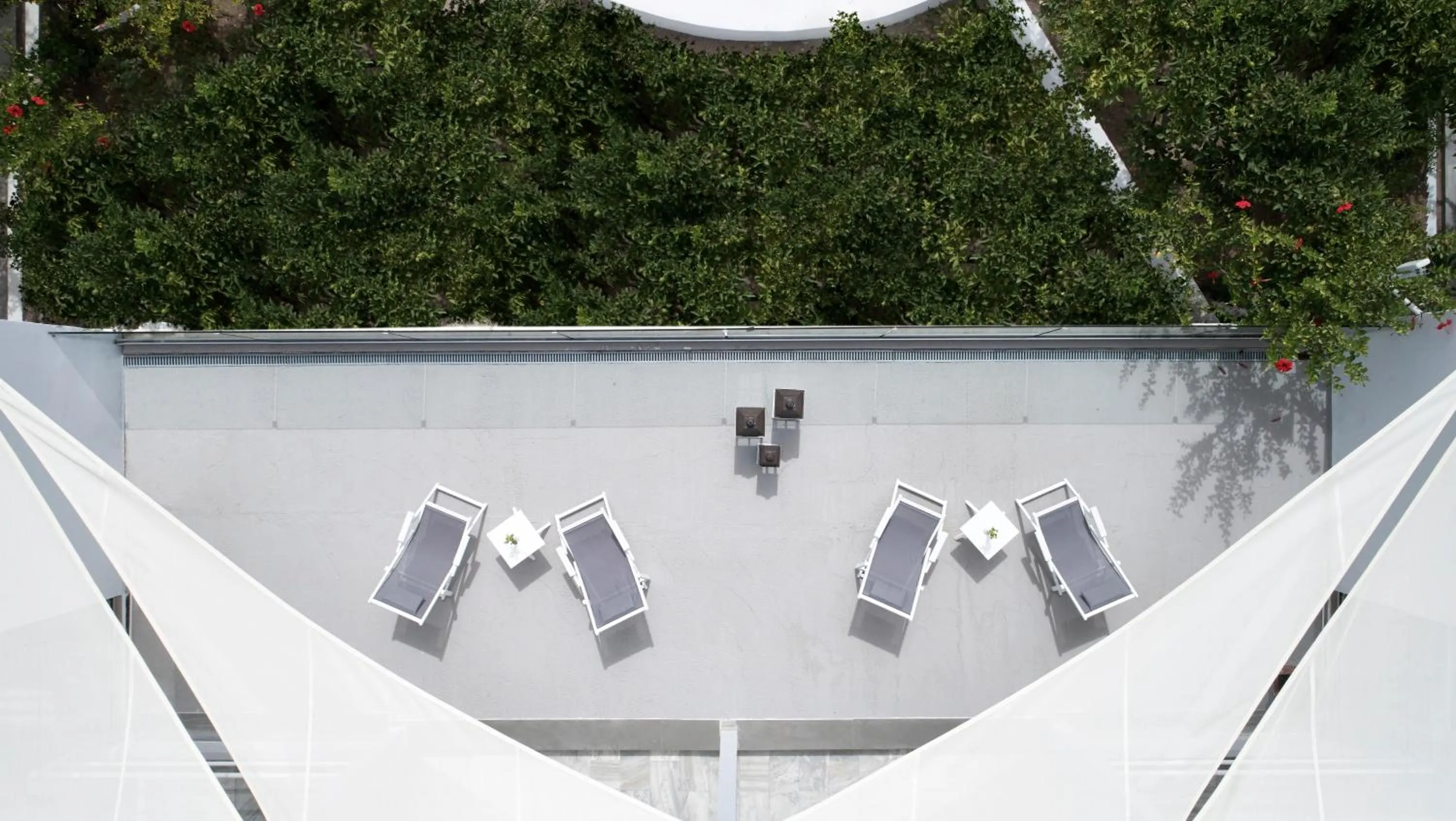 Kouros Seasight Hotel