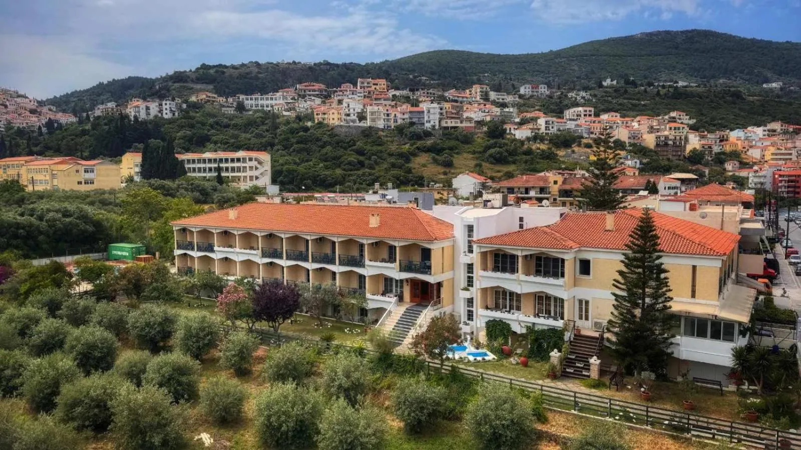 Property building in Paradise Hotel