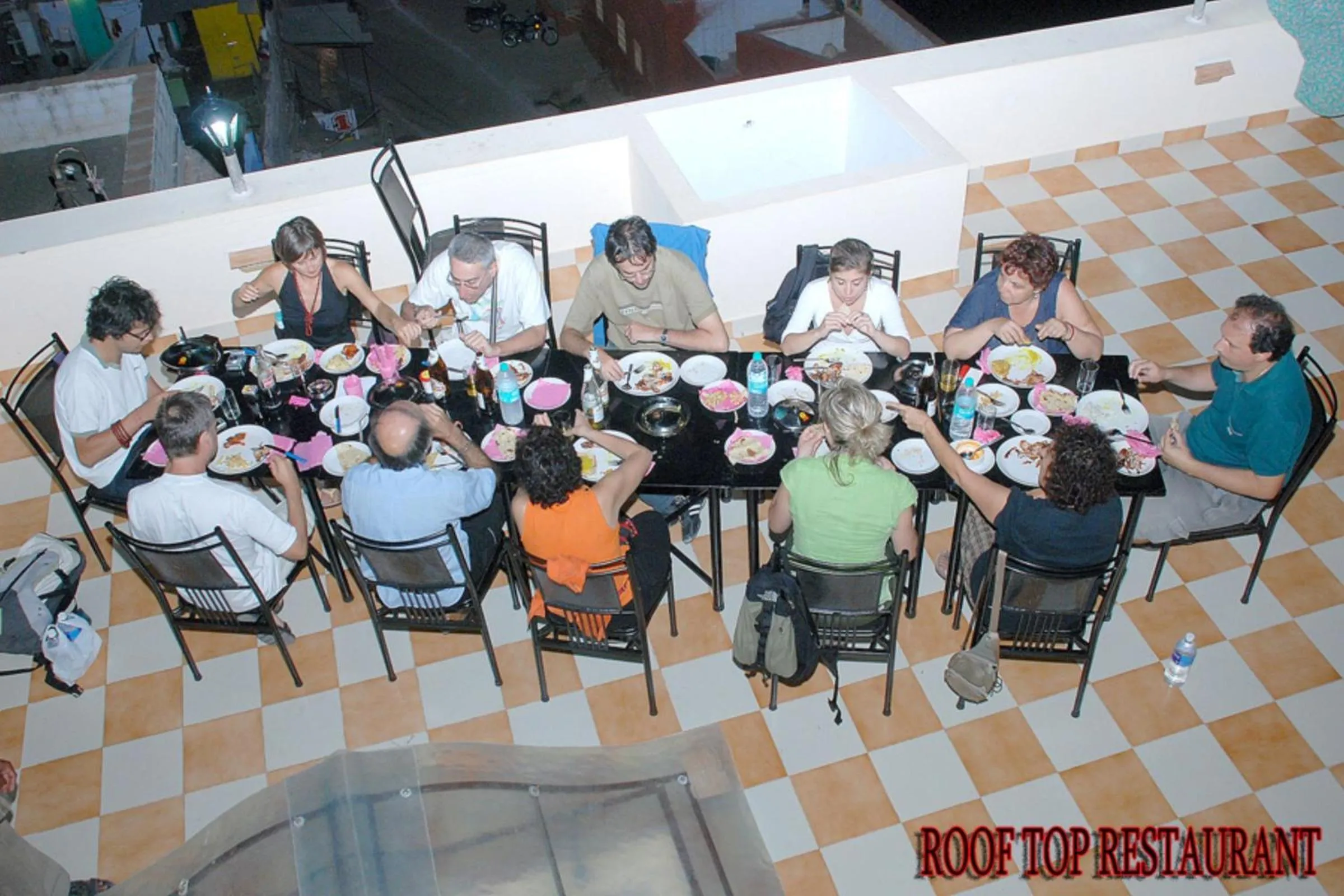 Restaurant/places to eat in Jee Ri Haveli