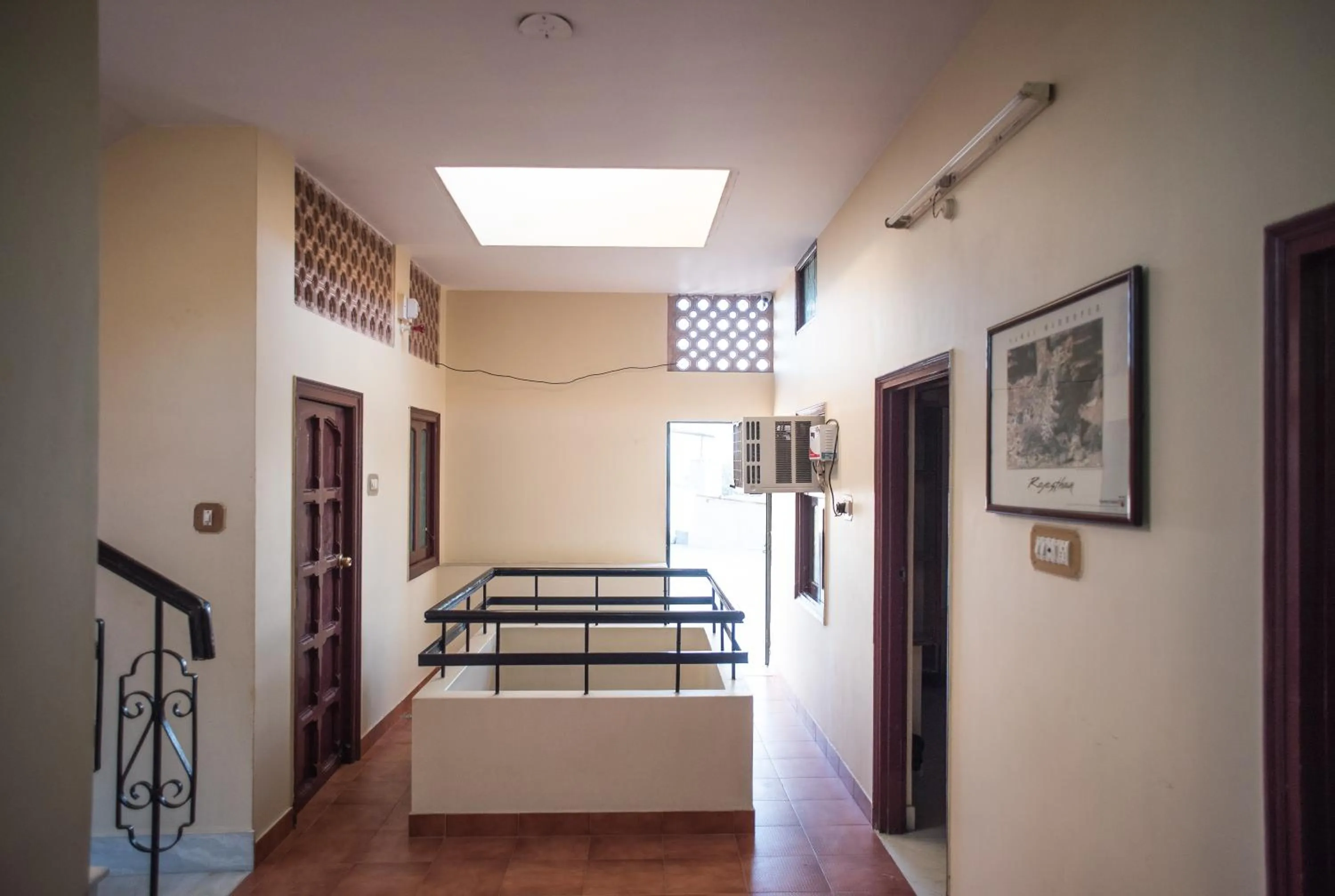 Lobby or reception, Bed in Jee Ri Haveli