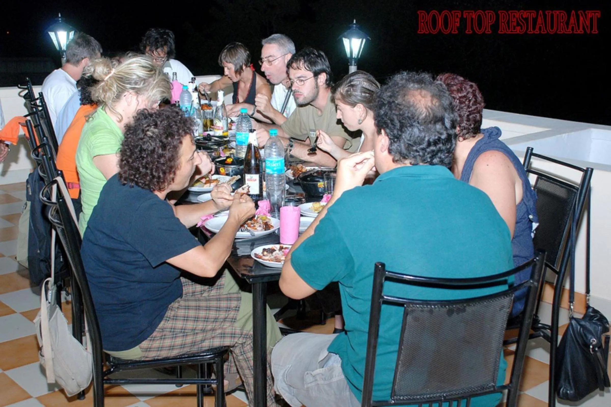 Restaurant/places to eat in Jee Ri Haveli