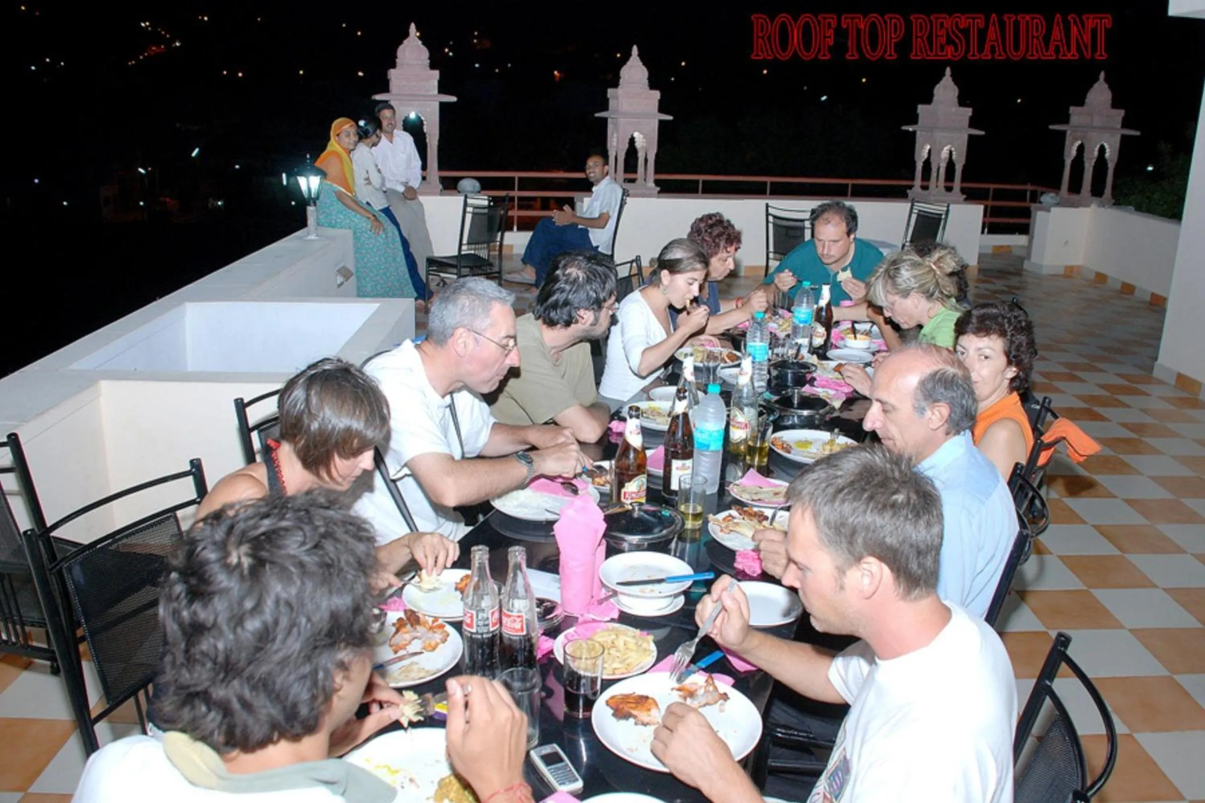 Restaurant/places to eat in Jee Ri Haveli