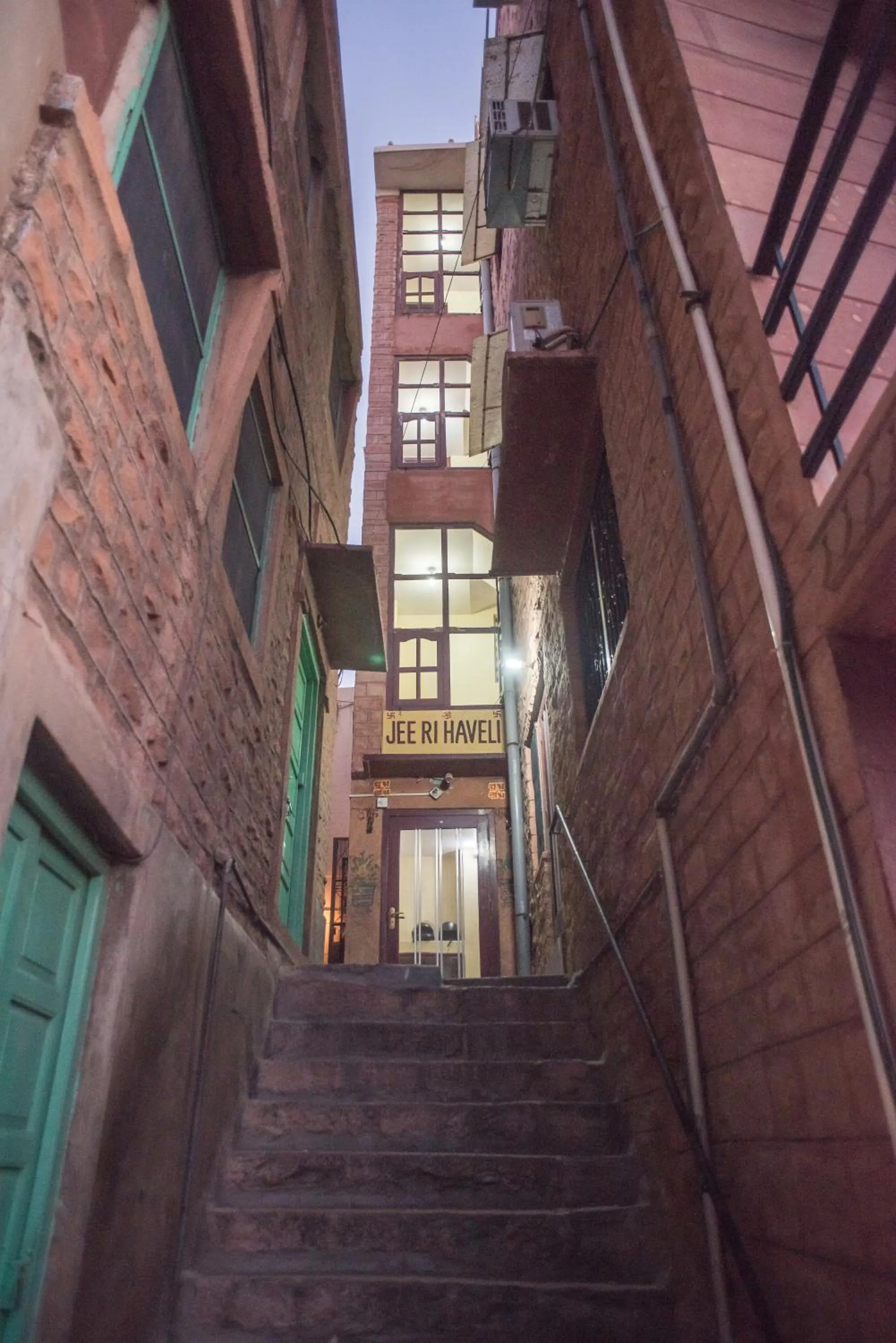 Facade/entrance in Jee Ri Haveli