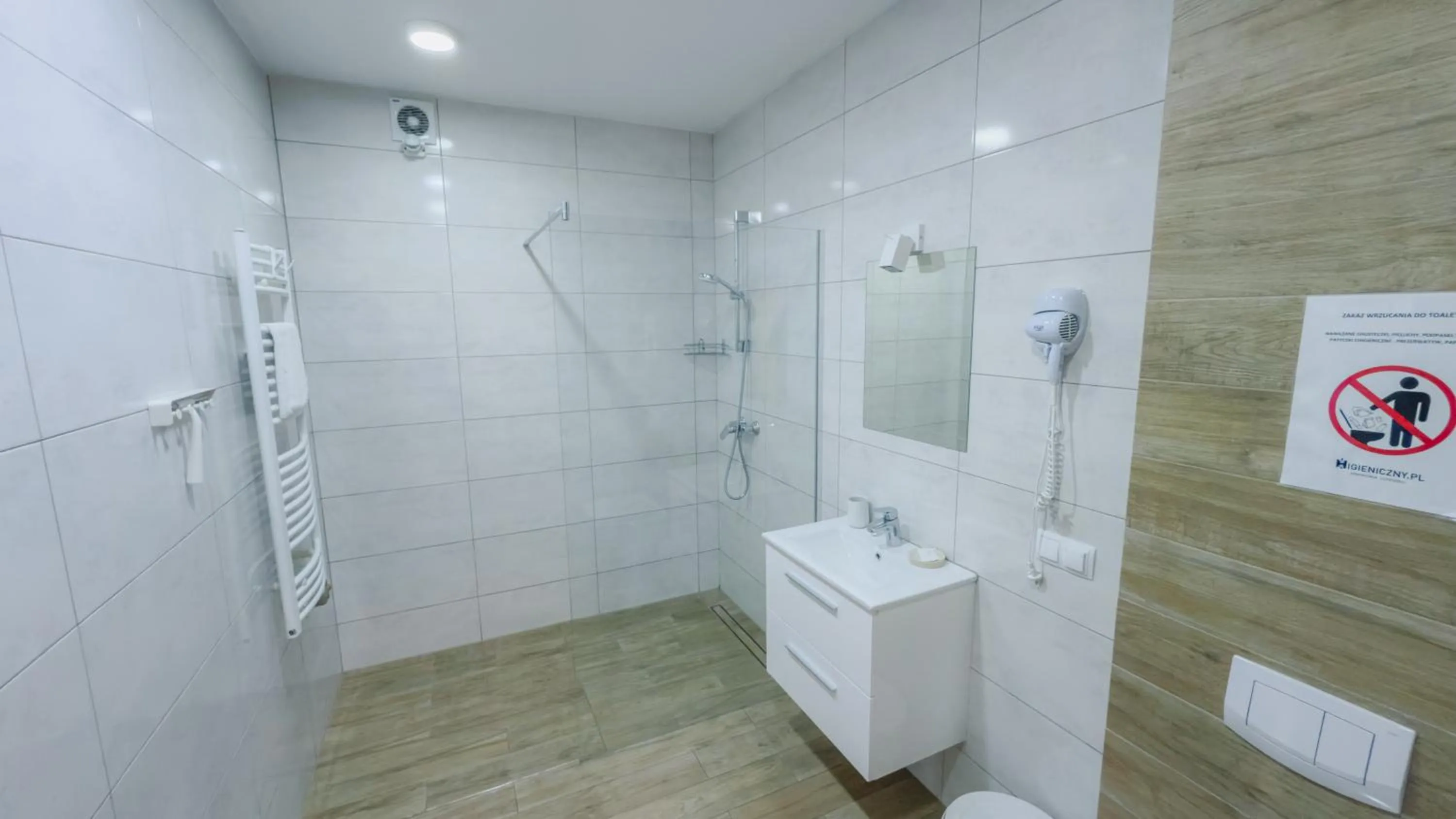 Shower in Willa Malinka Wisła