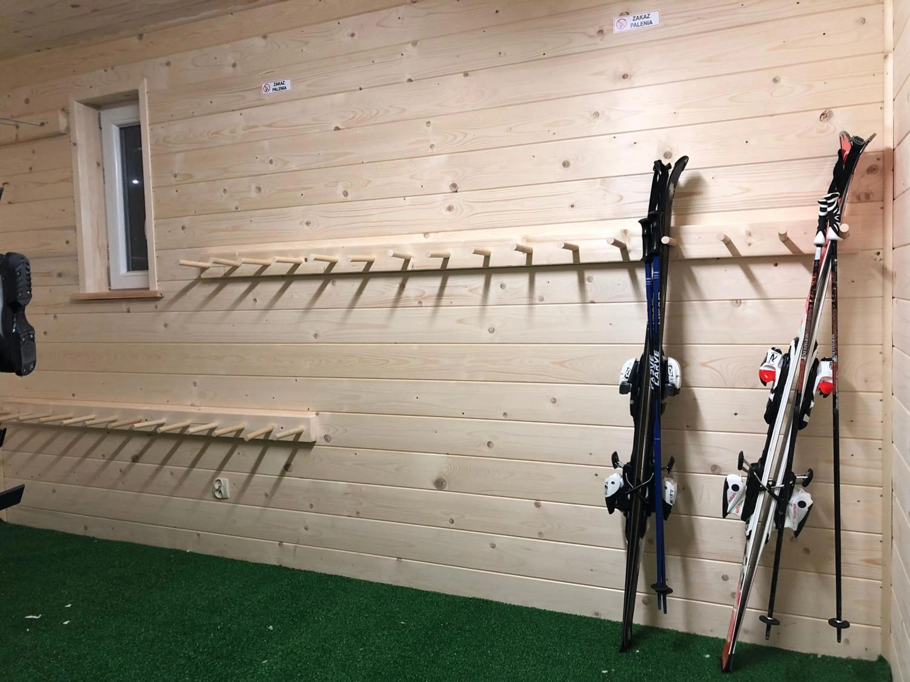 Skiing in Willa Malinka Wisła