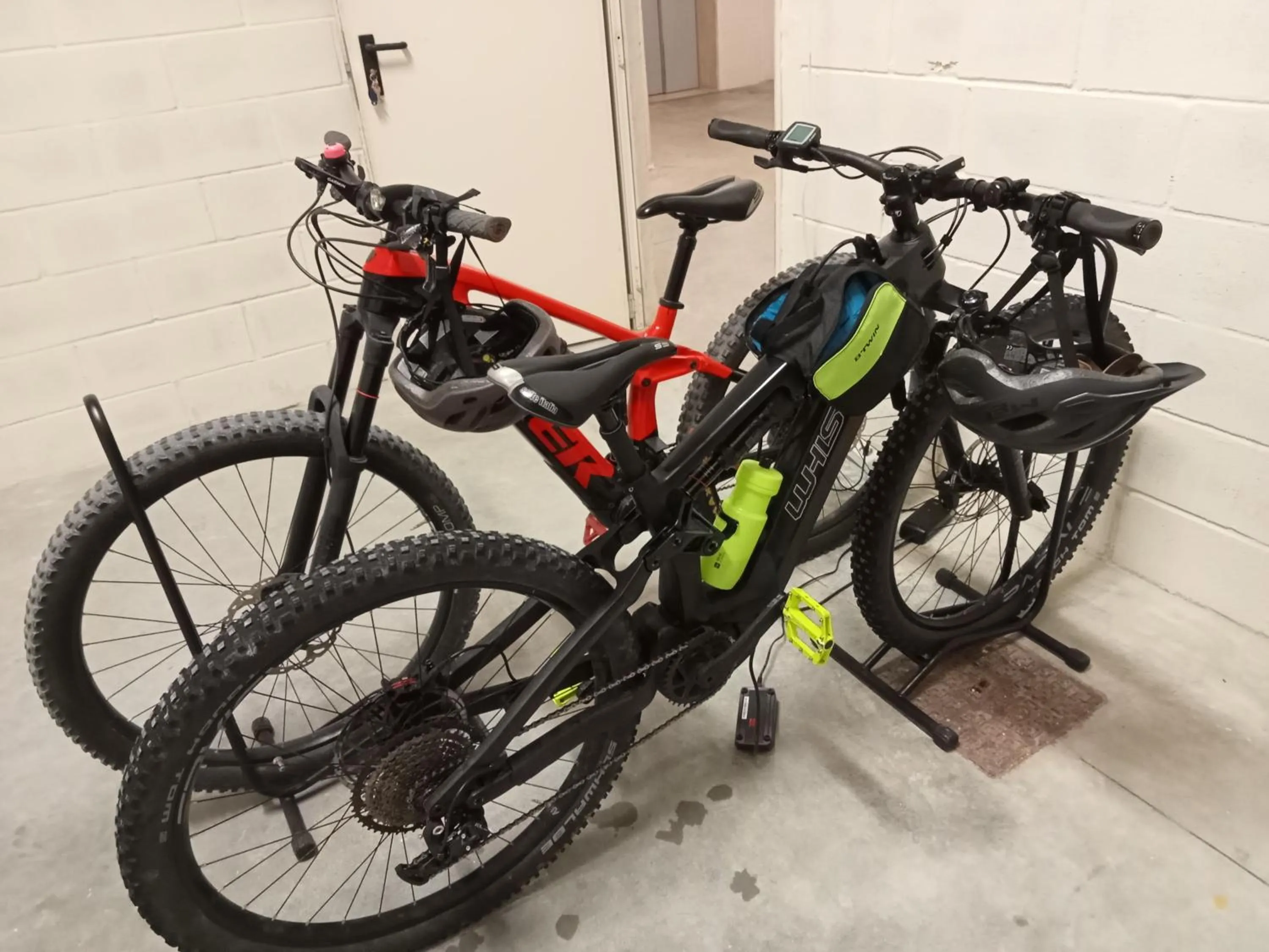 Cycling in City Residence