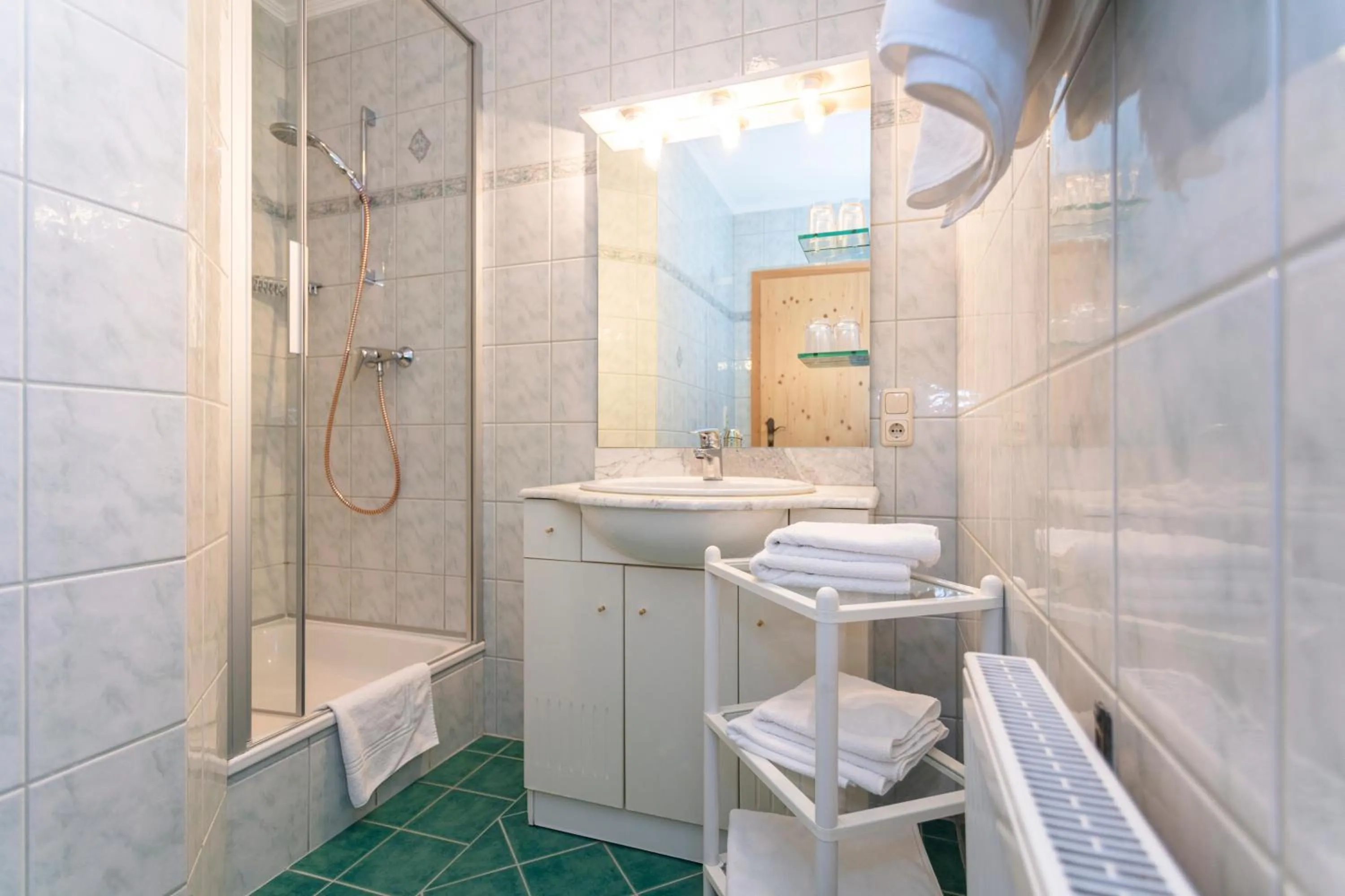 Shower in Tischlerwirt