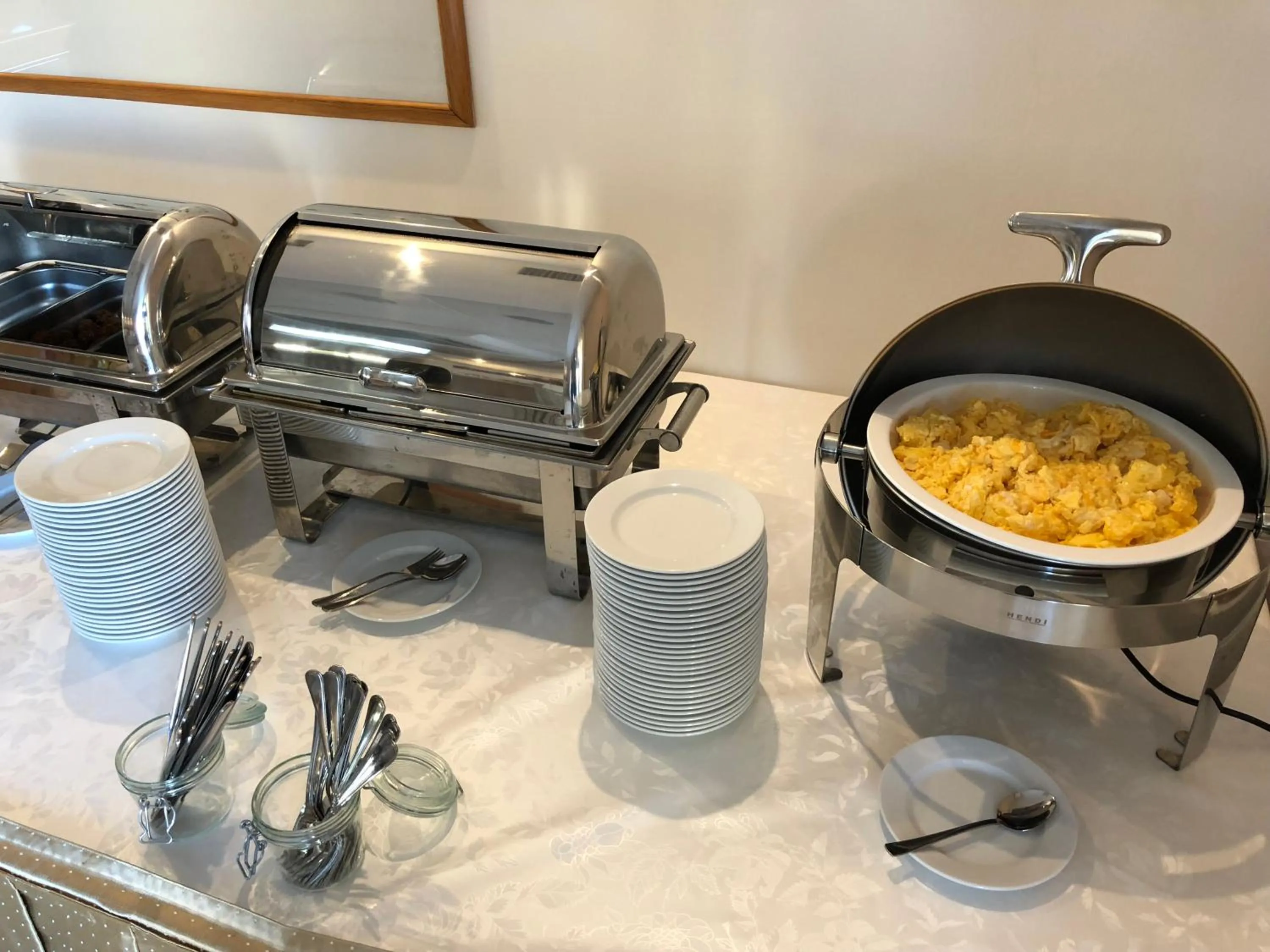 Buffet breakfast in Hotel Orange Przeźmierowo