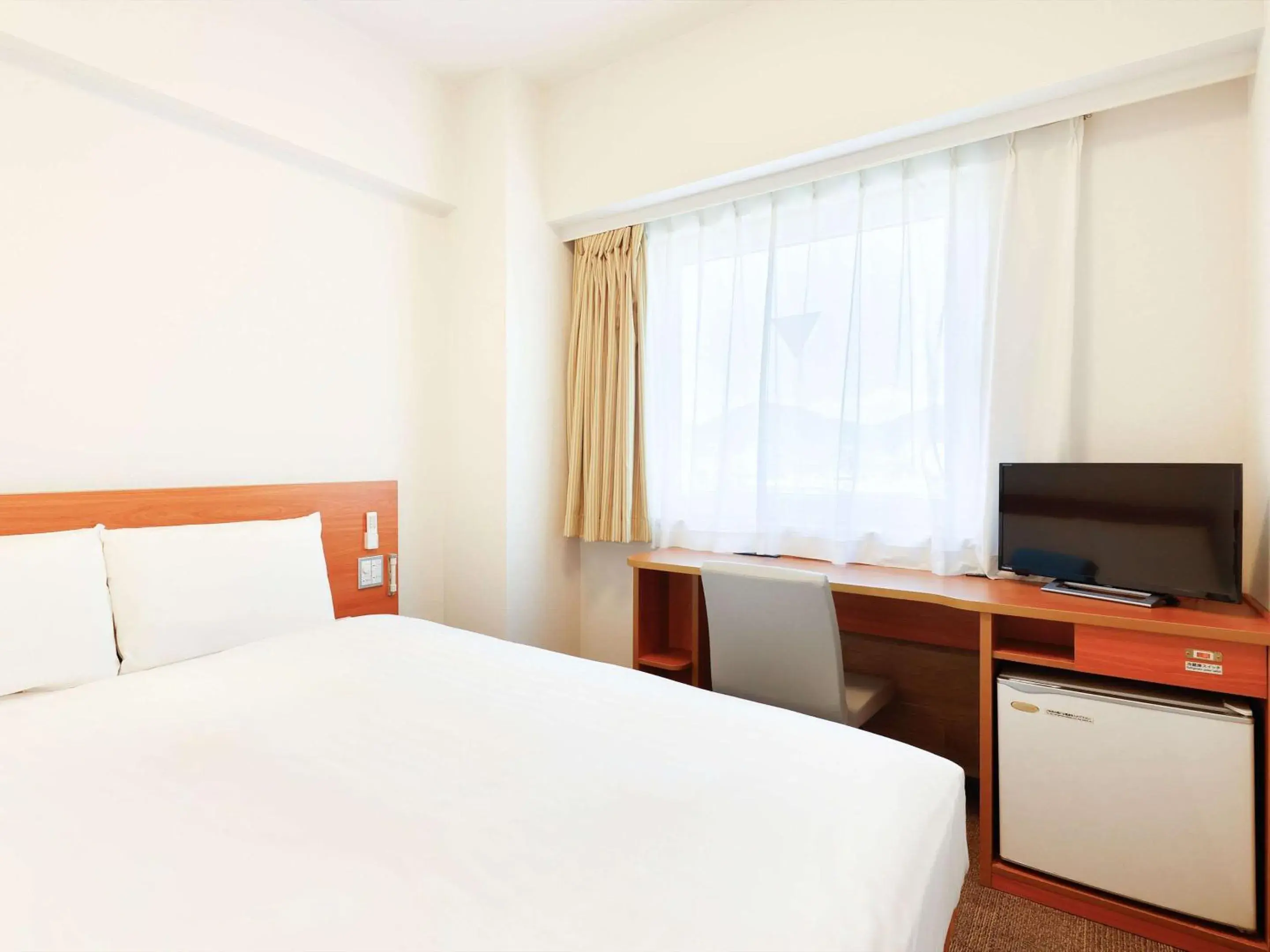 Bedroom, Bed in Comfort Inn Himeji Yumesakibashi Bedroom, Bed in Comfort Inn Himeji Yumesakibashi