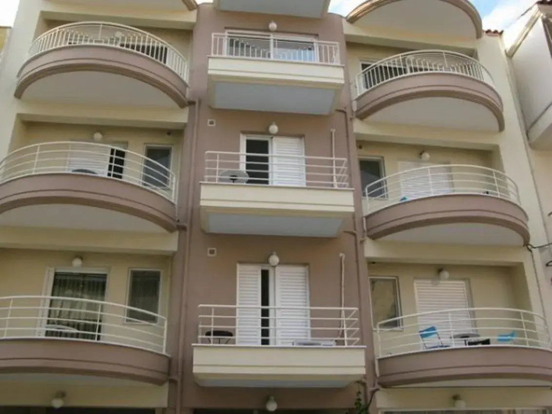 Twin Room with Balcony in ALEXANDER Rooms Twin Room with Balcony in ALEXANDER Rooms