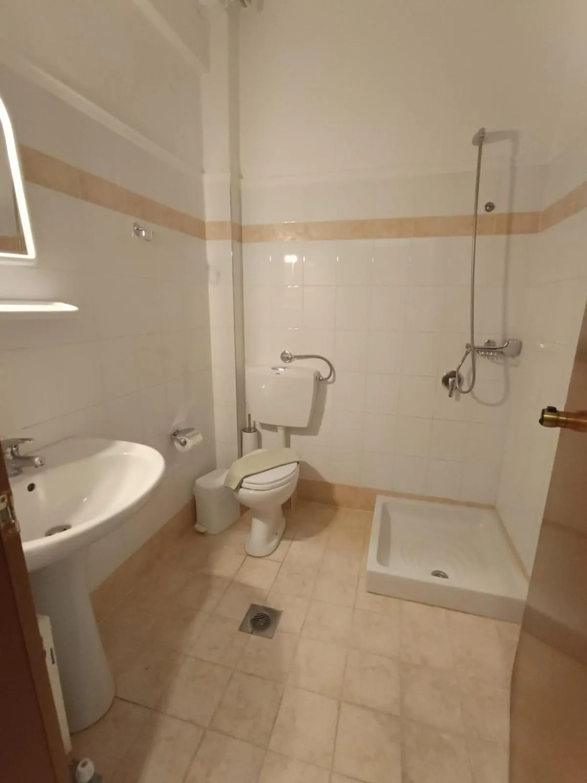 Toilet in Stavros Beach Hotel