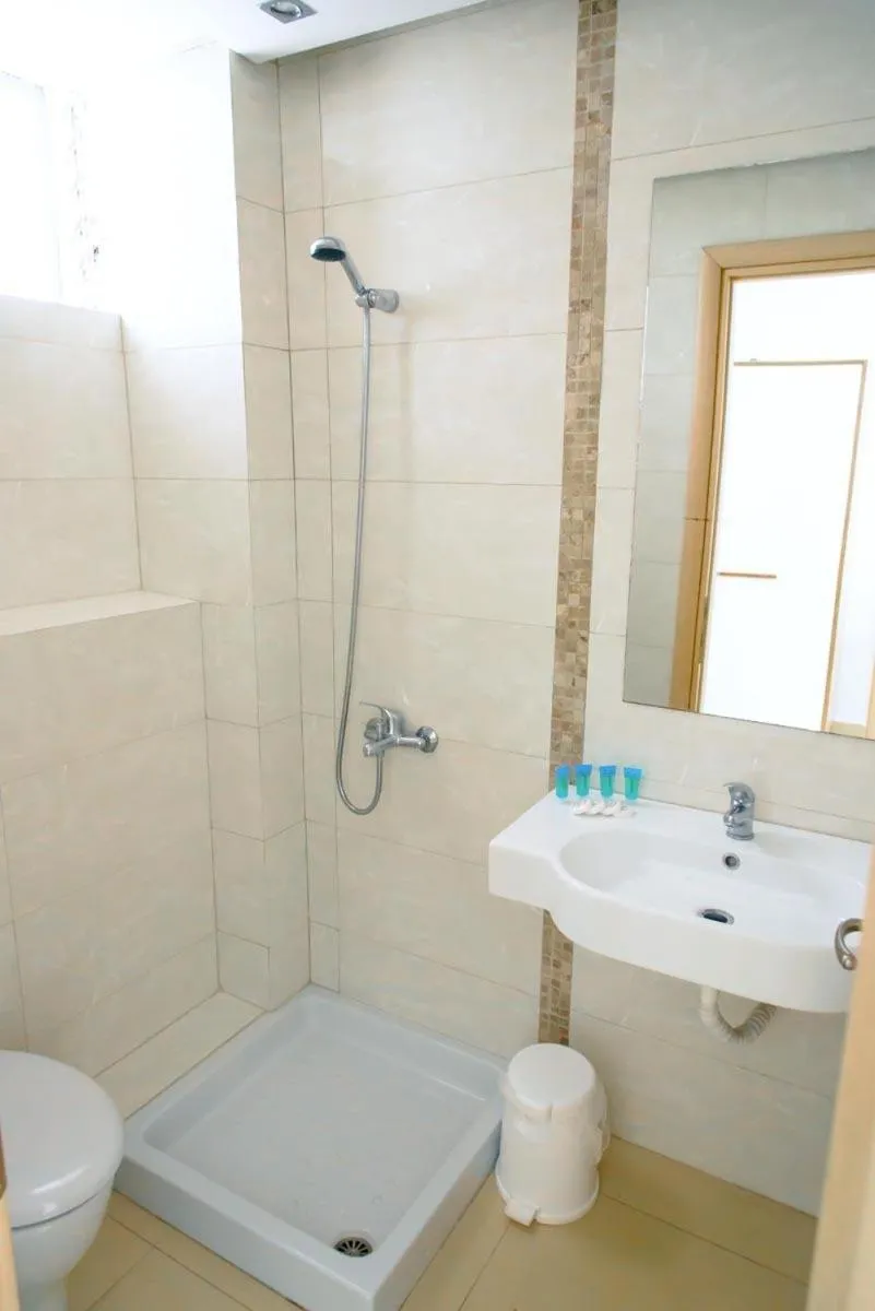 Shower in Stavros Beach Hotel