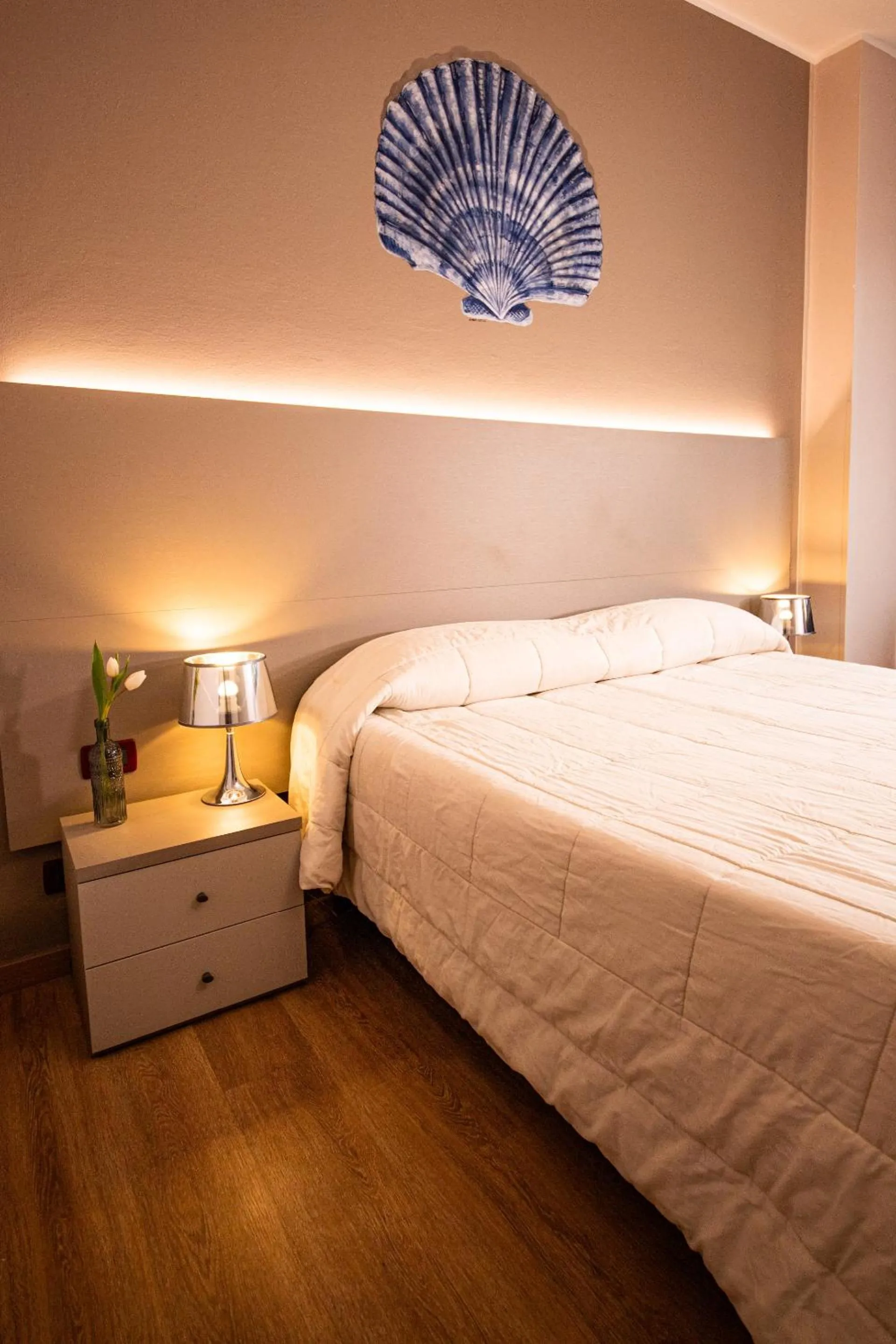 Bed in Hotel Italia
