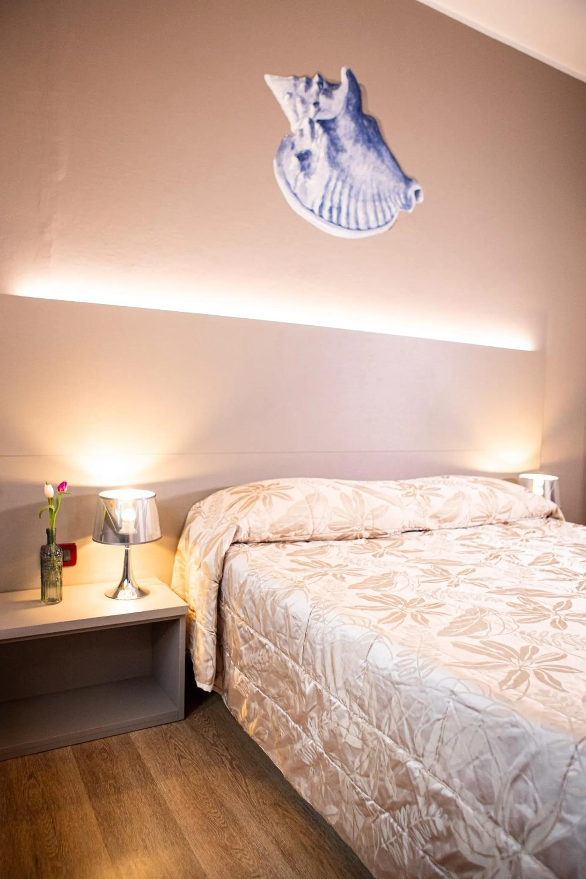 Bed in Hotel Italia