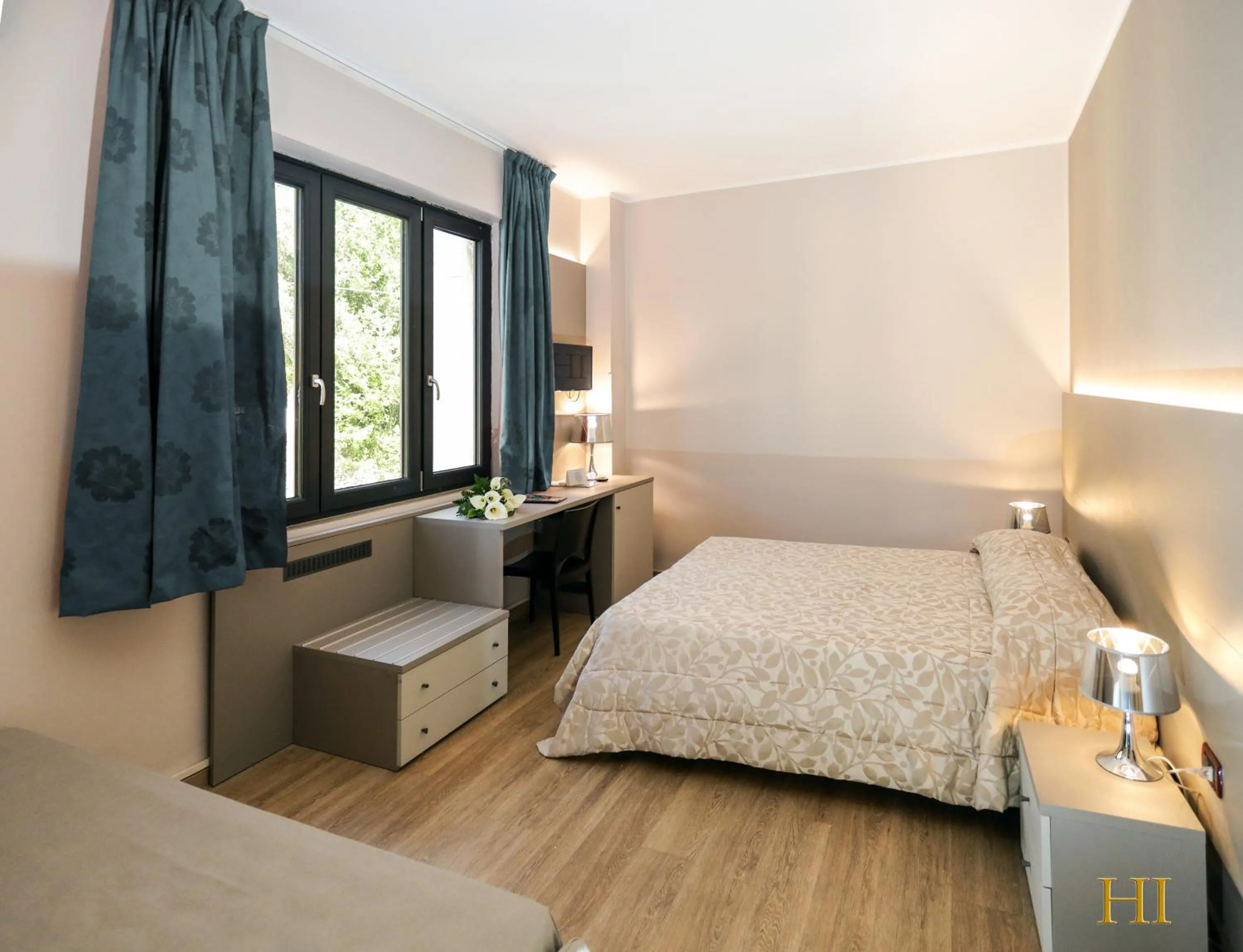 Bed in Hotel Italia