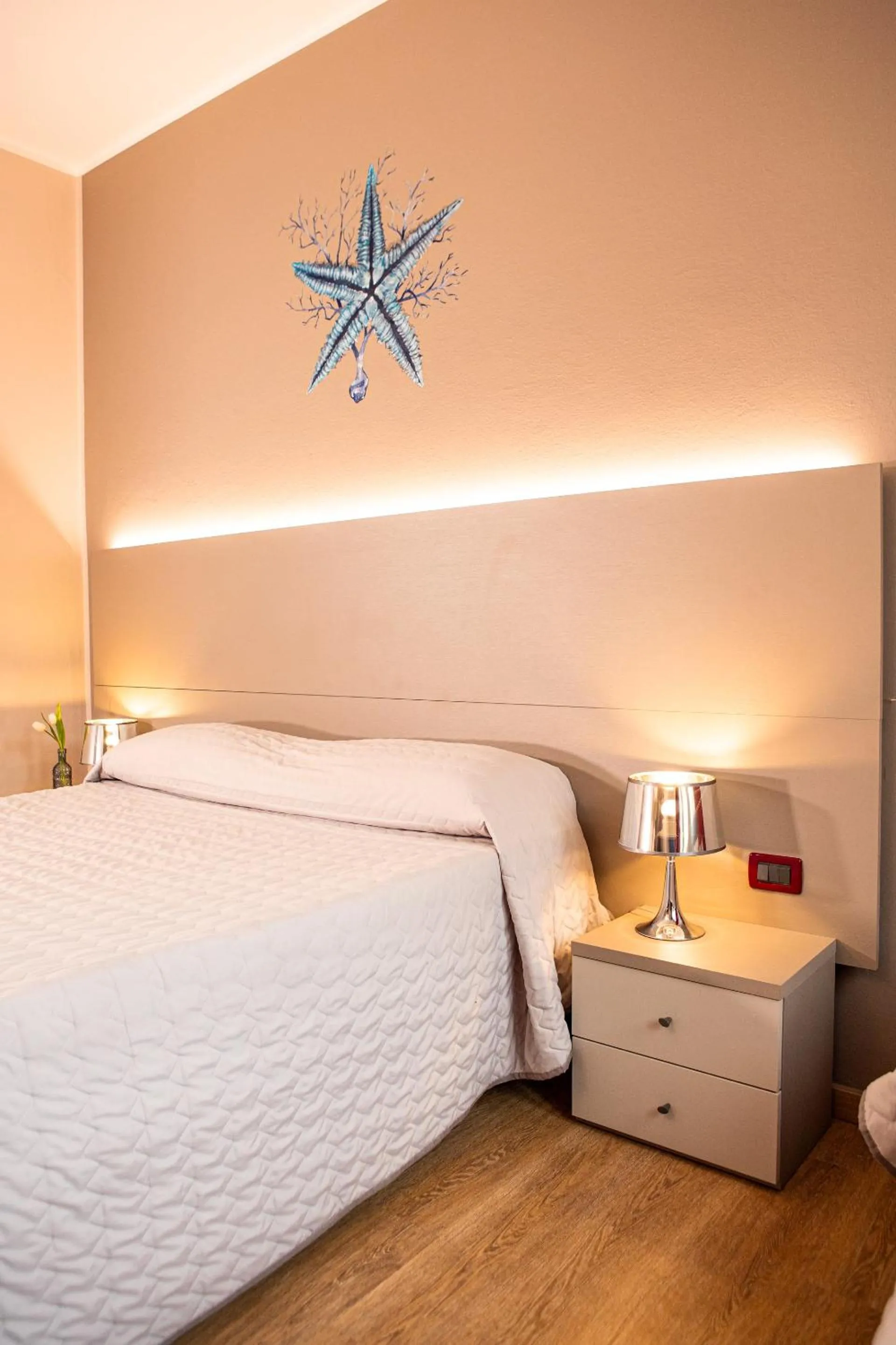 Bed in Hotel Italia