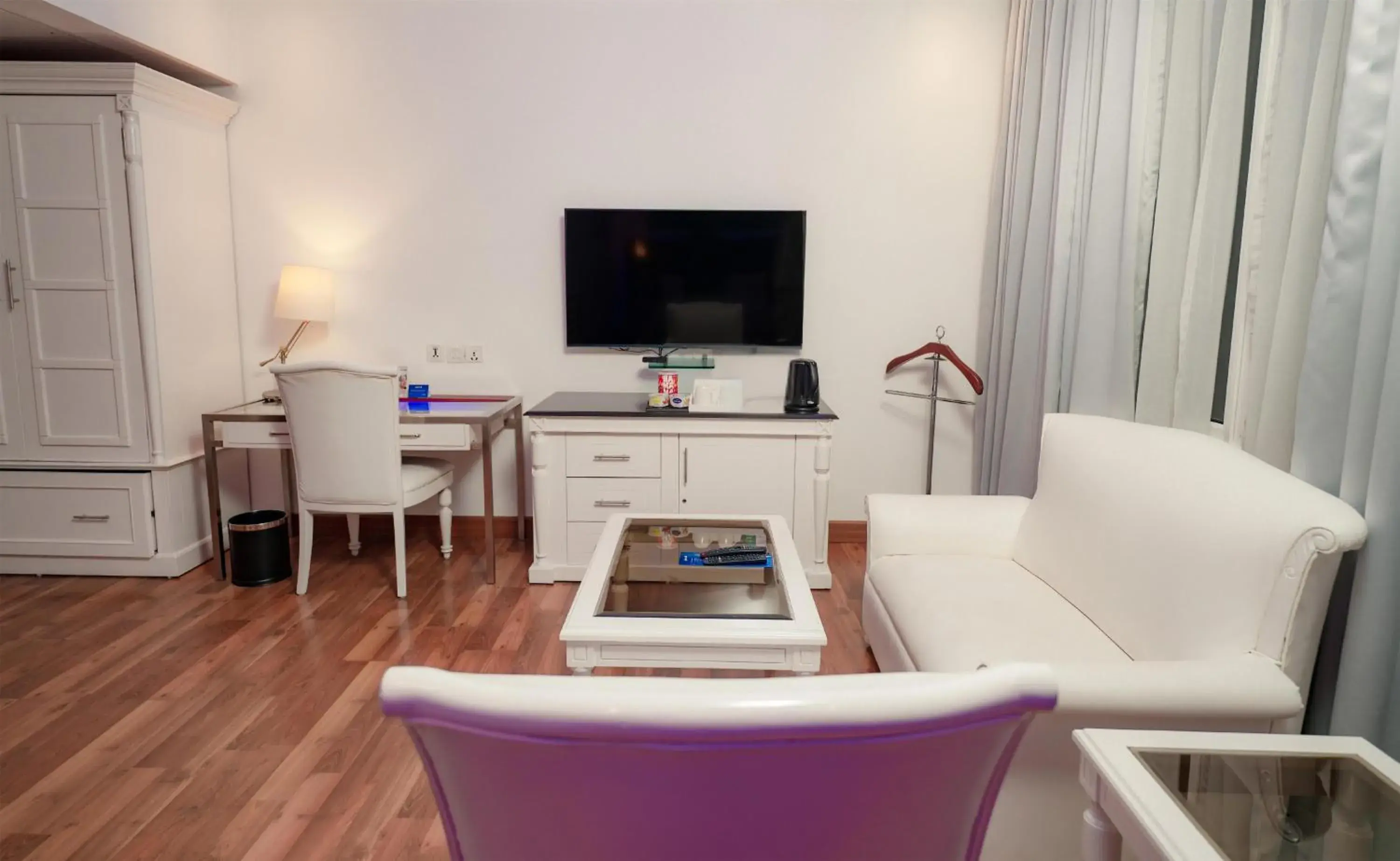 Bedroom in Radisson Blu Kochi Bedroom in Radisson Blu Kochi