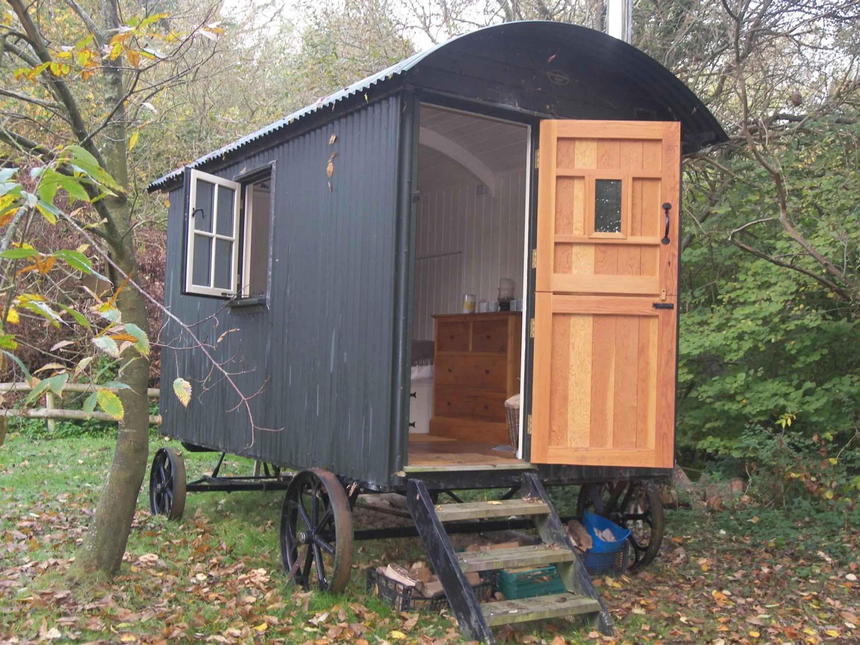 Area and facilities in Godshill Park Barn