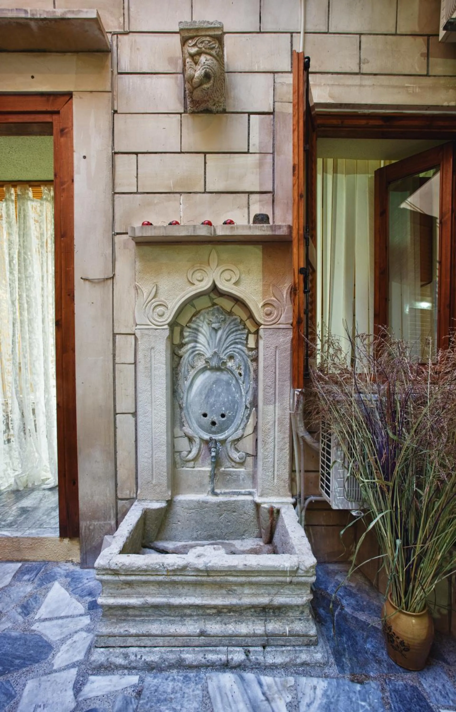 Decorative detail in Barbara Studios