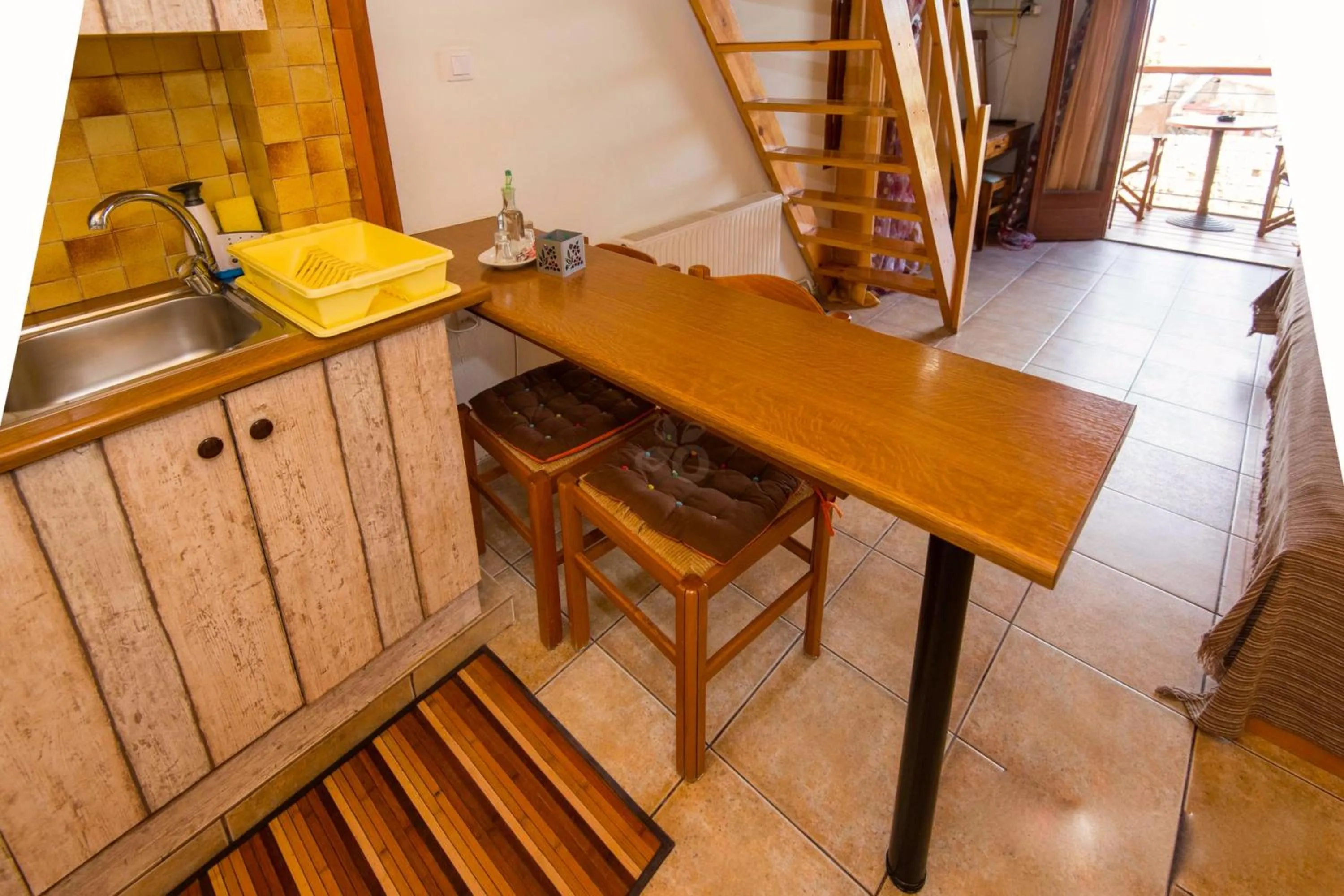 Coffee/tea facilities in Barbara Studios