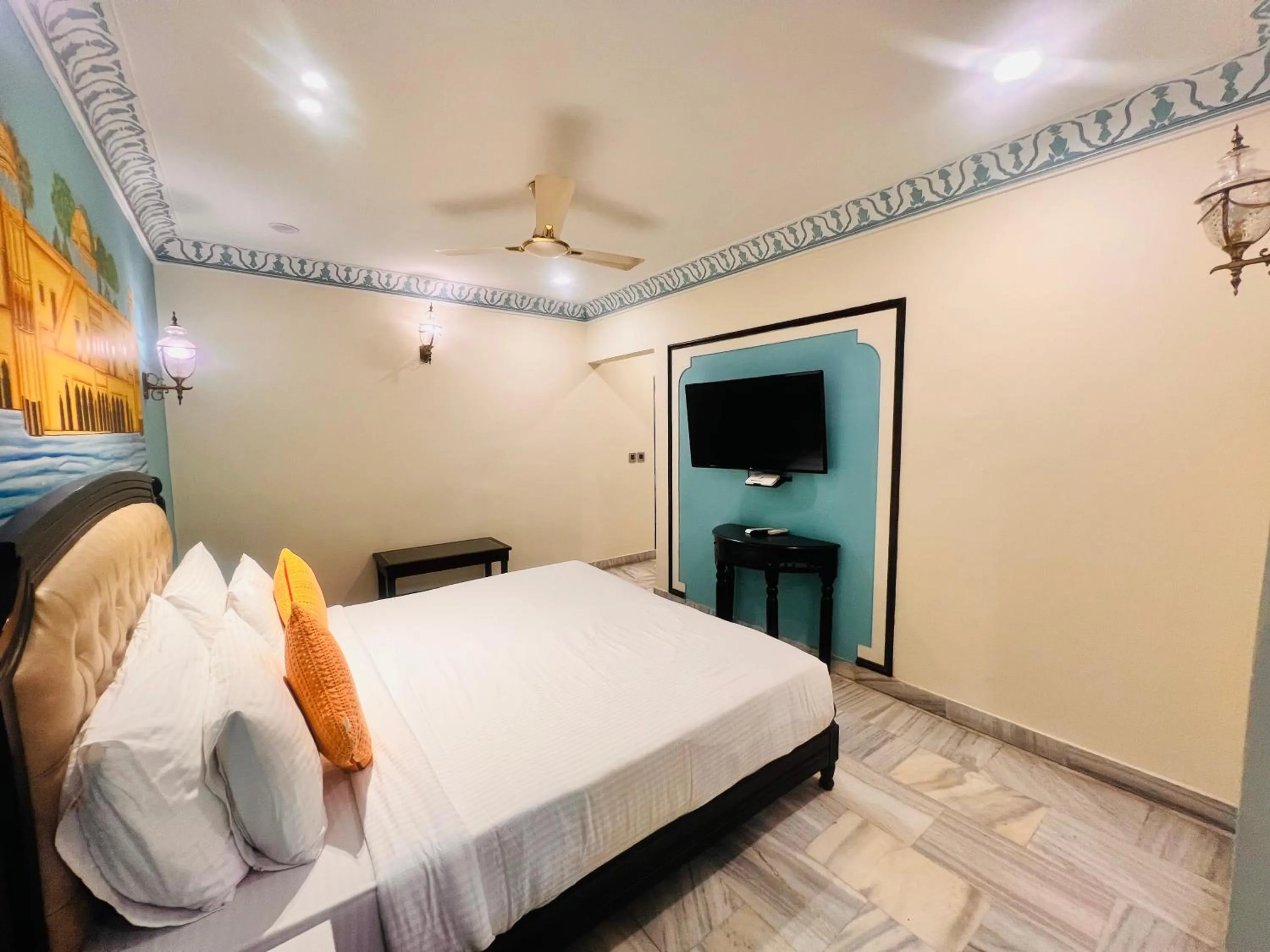 Bedroom, Bed in Laxmi Palace Heritage Boutique Hotel