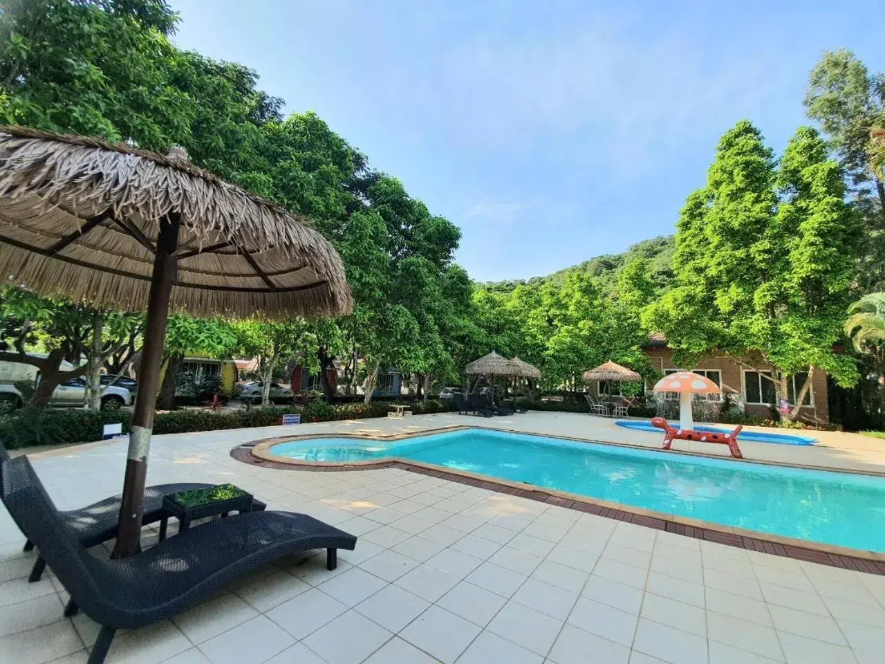 Swimming pool in Khao Yai Fantasy Resort Swimming pool in Khao Yai Fantasy Resort