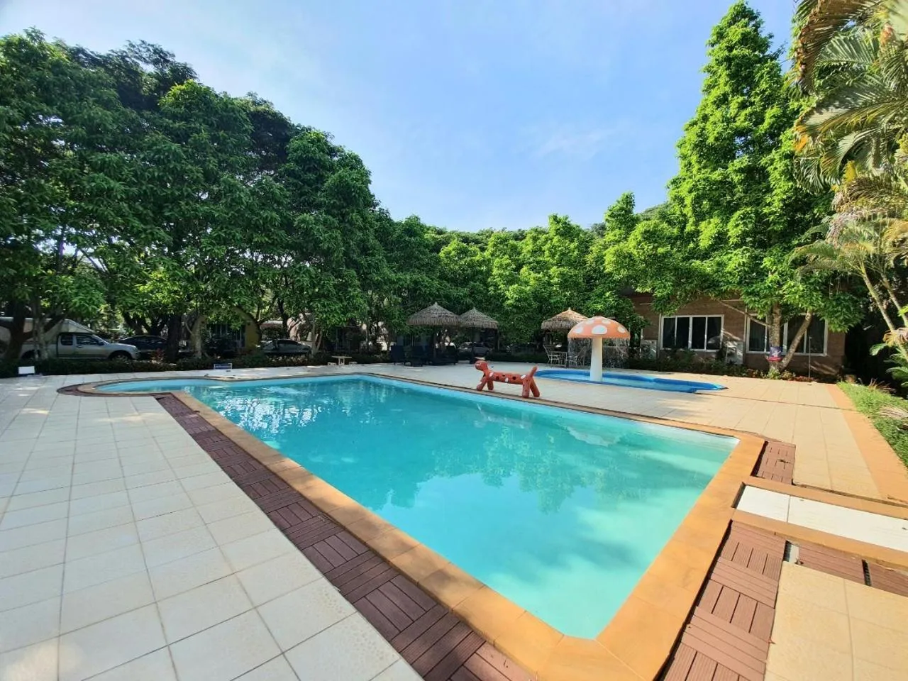 Swimming pool in Khao Yai Fantasy Resort