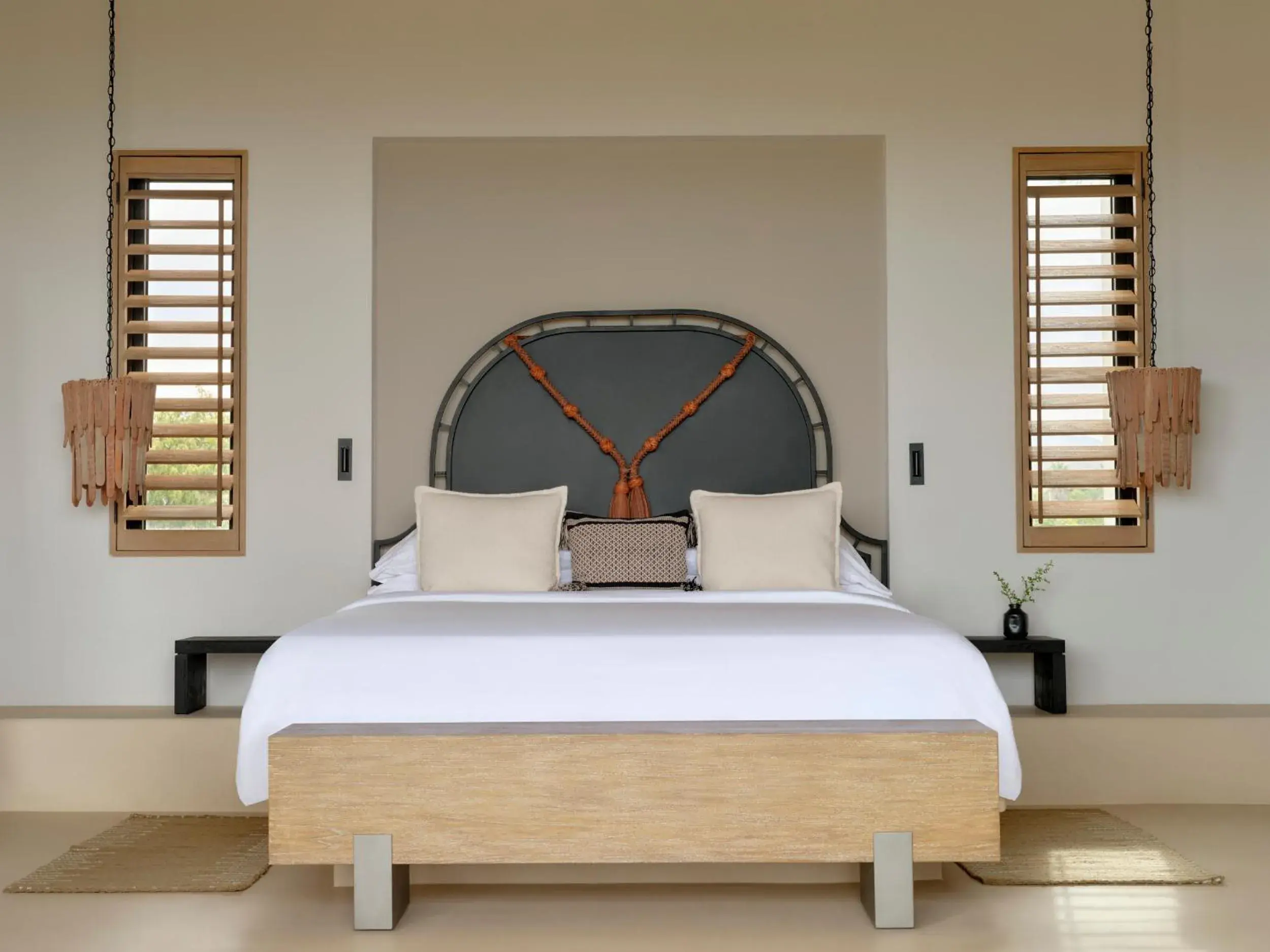 Bed in Kimpton Mas Olas Resort and Spa Bed in Kimpton Mas Olas Resort and Spa