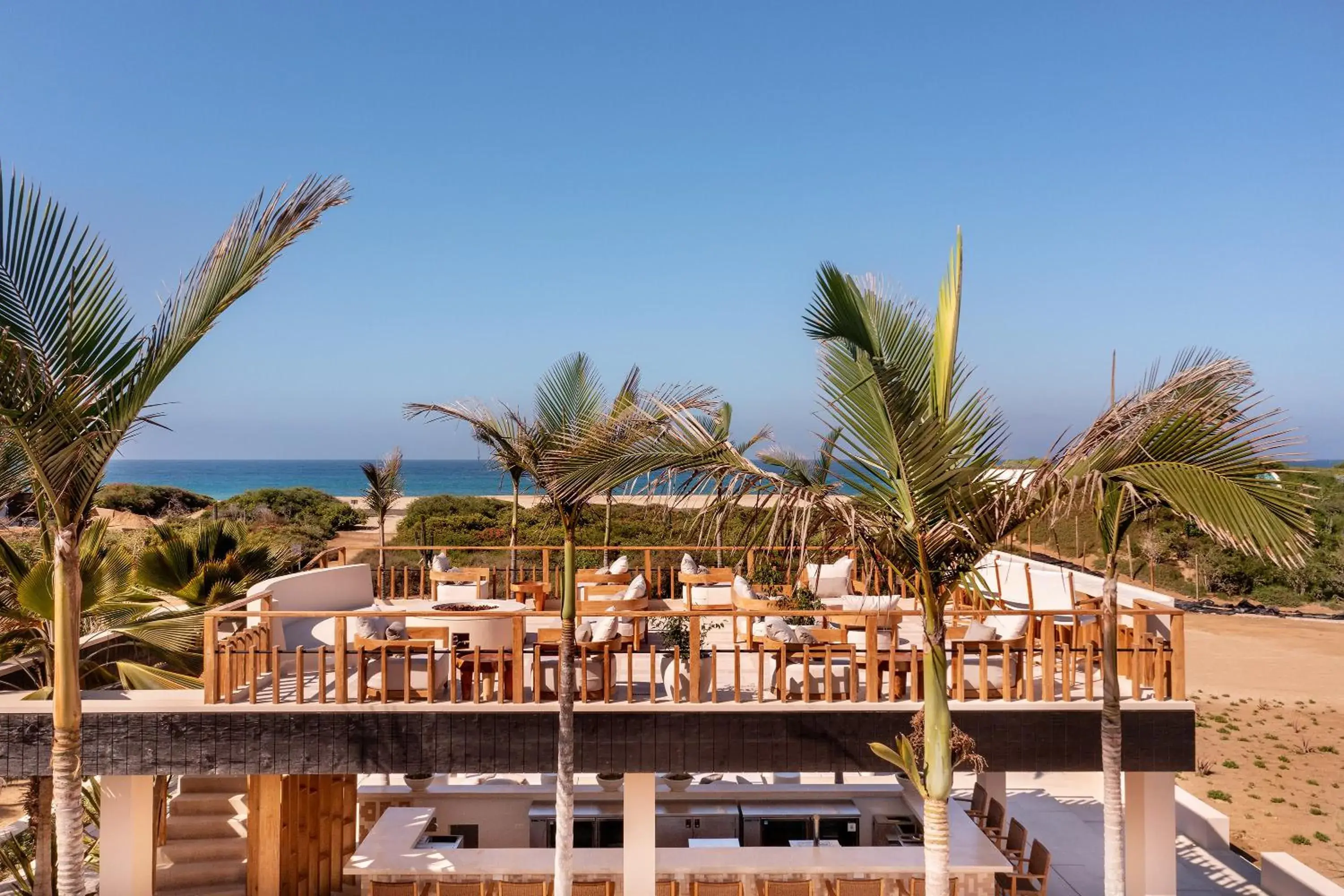 Lounge or bar in Kimpton Mas Olas Resort and Spa Lounge or bar in Kimpton Mas Olas Resort and Spa