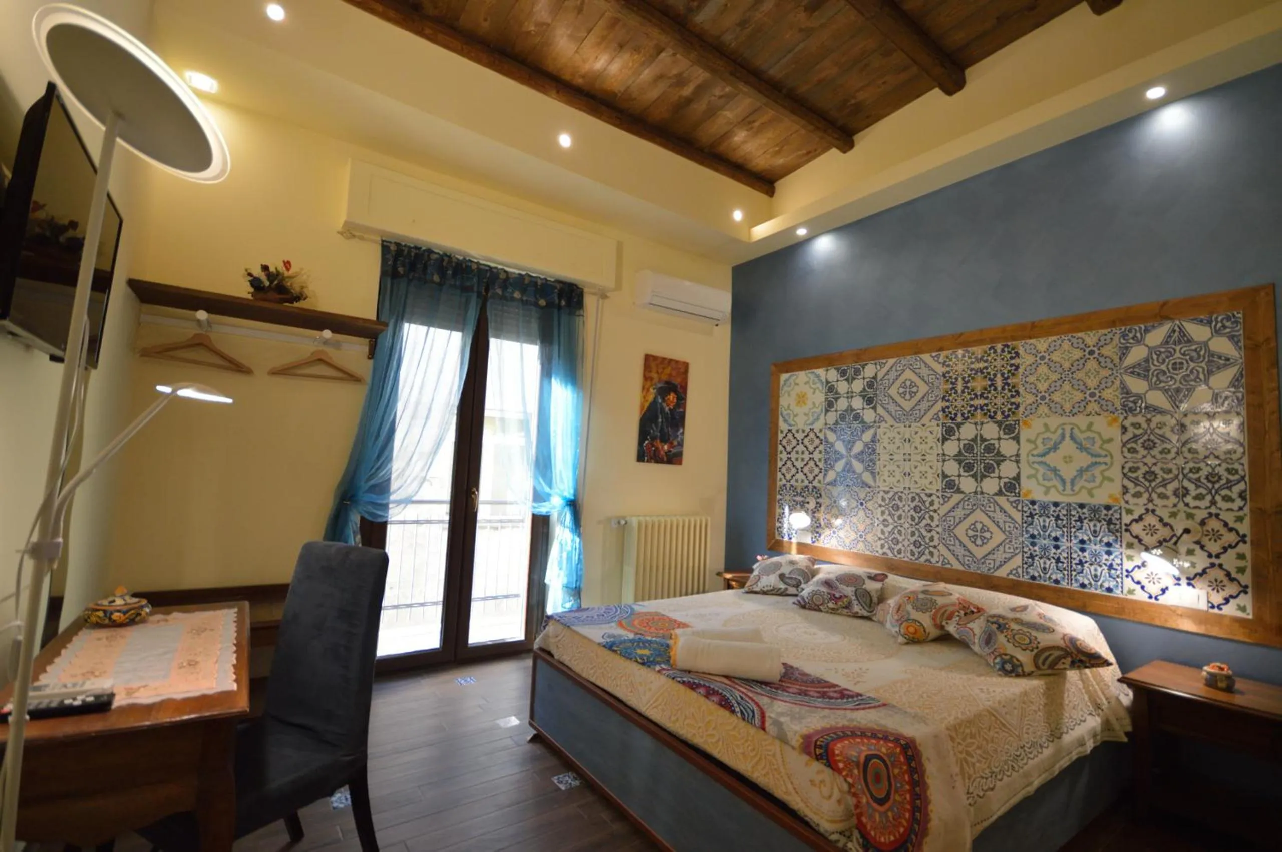 Bedroom, Bed in Centro Sicilia Rooms-Suites & Terrace