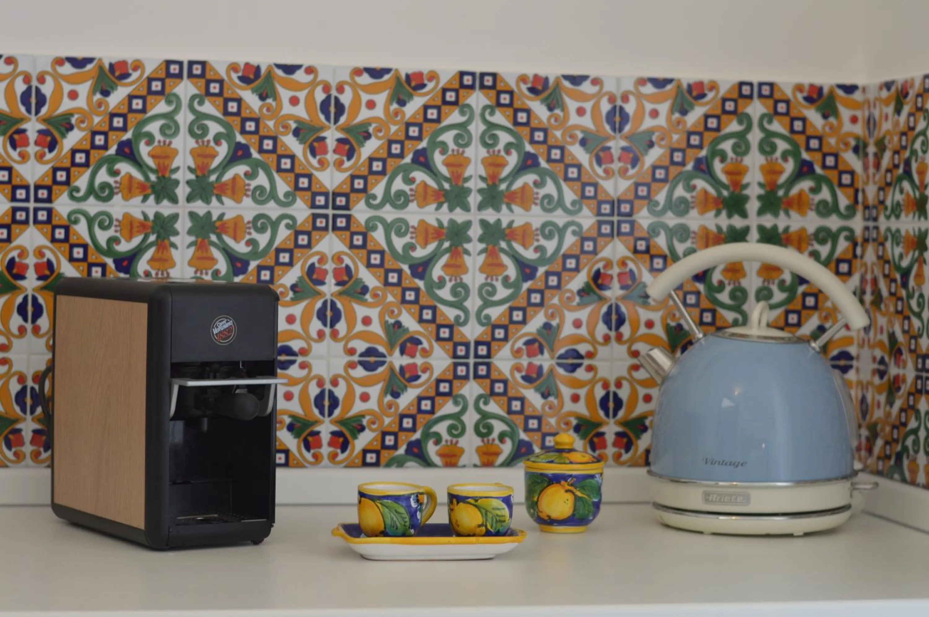 Coffee/tea facilities in Centro Sicilia Rooms-Suites & Terrace