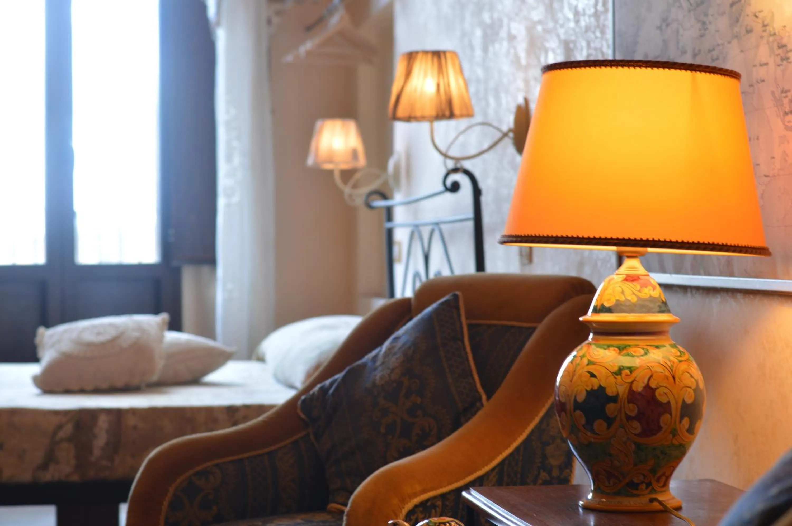 Decorative detail, Bed in Centro Sicilia Rooms-Suites & Terrace