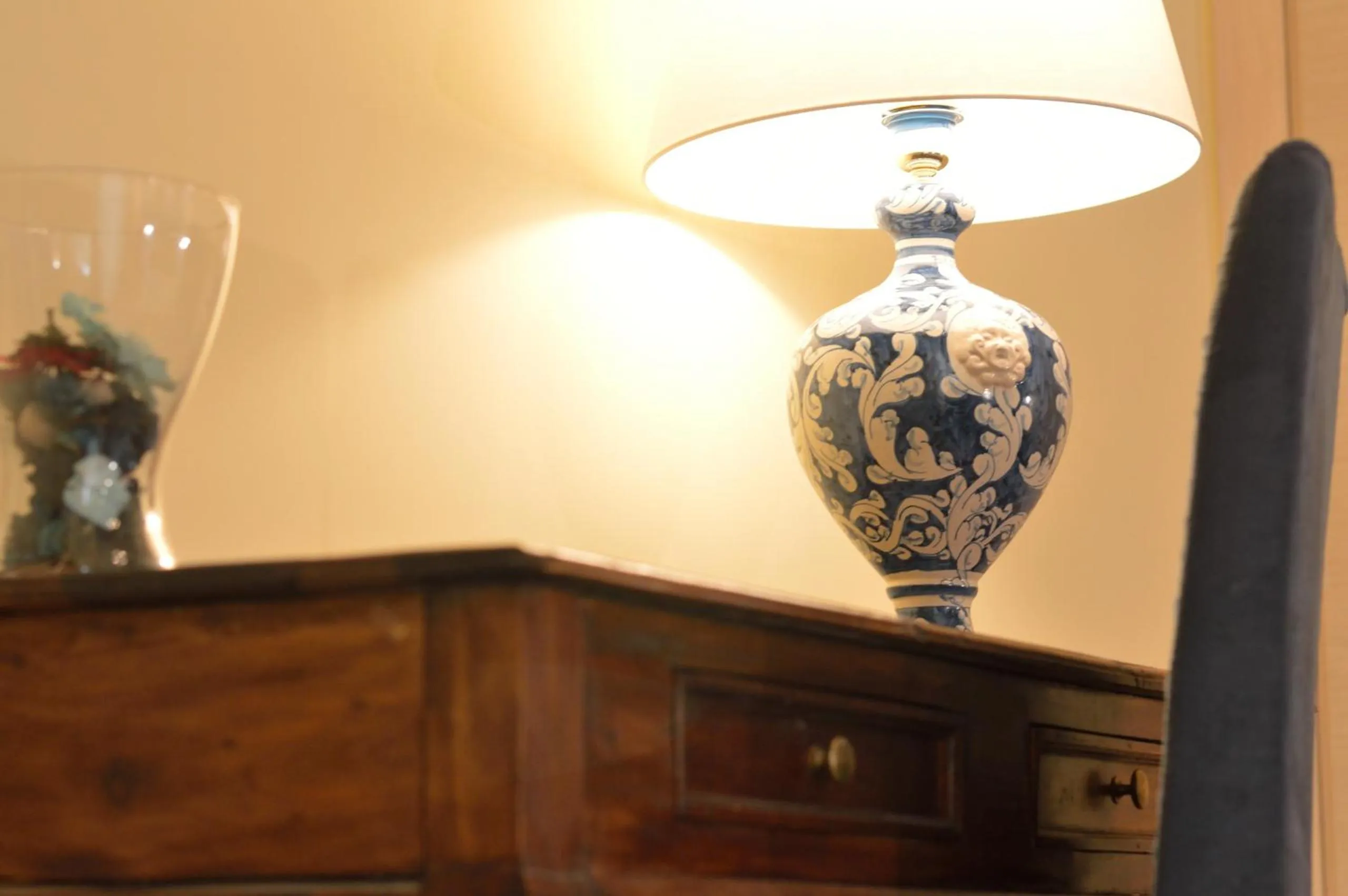 Decorative detail in Centro Sicilia Rooms-Suites & Terrace