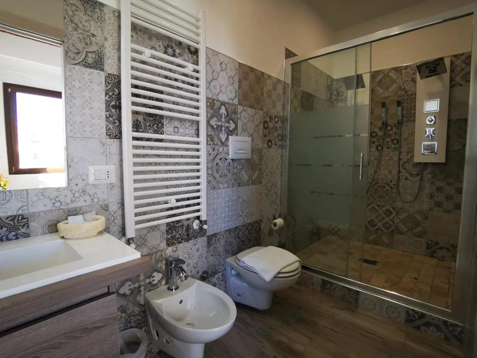 Bathroom in Centro Sicilia Rooms-Suites & Terrace