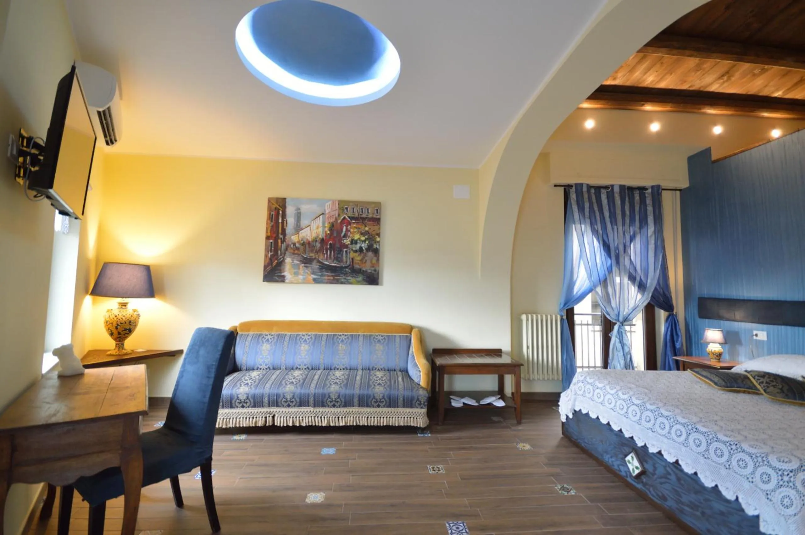 furniture, Bed in Centro Sicilia Rooms-Suites & Terrace