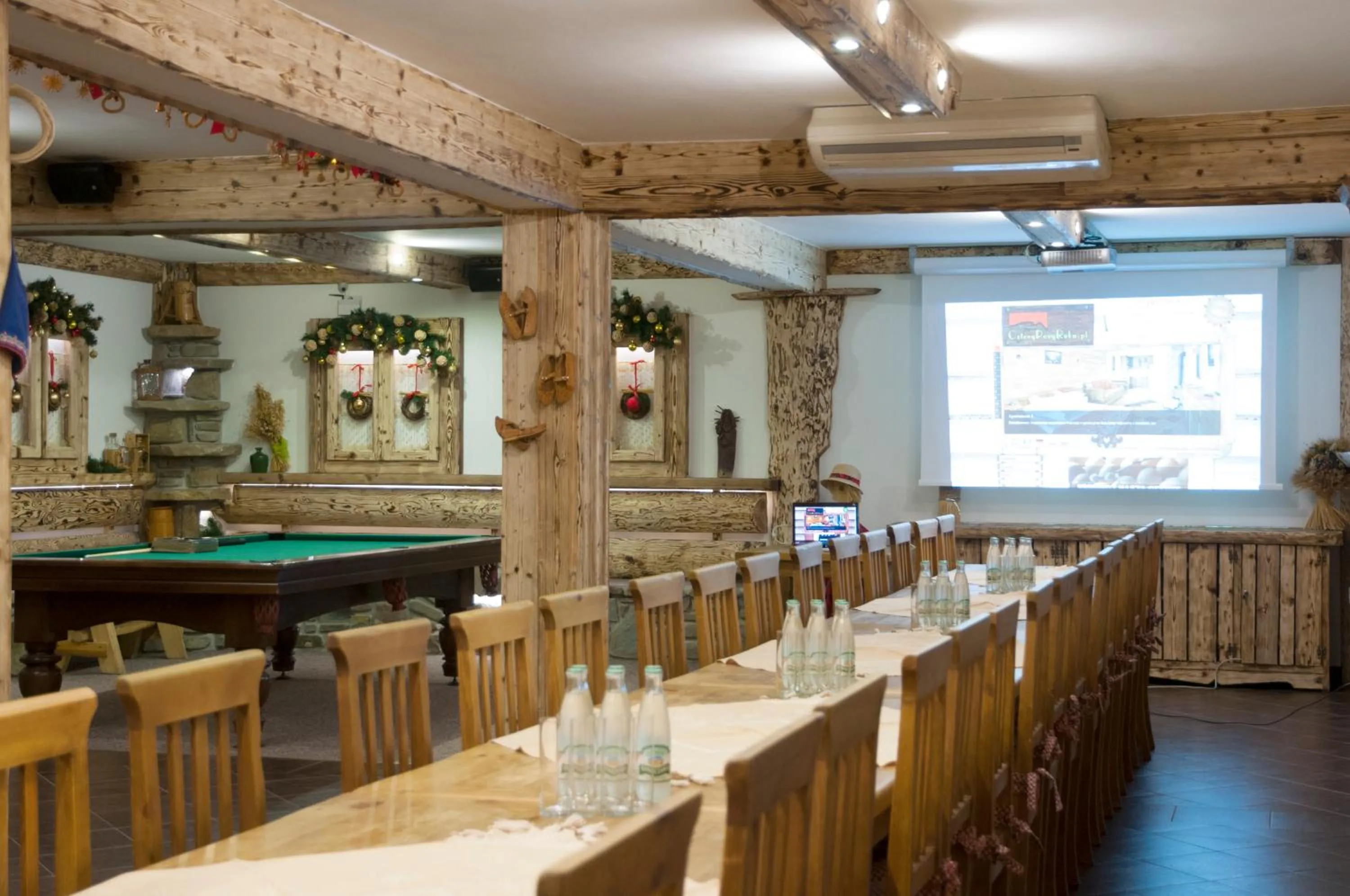 Business facilities in Willa u podnóża Tatr Cztery Pory Roku